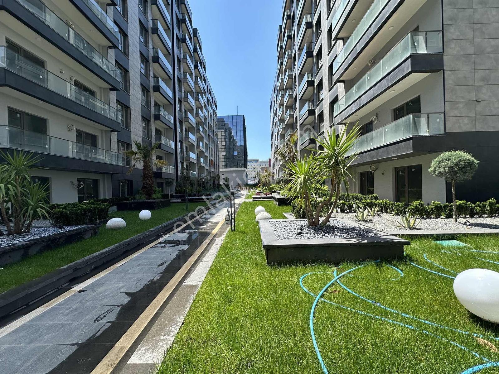 Empire Beylikdüzü Kiralık Bahçe Katı 2+1 Açık Mutfak - Görsel 8