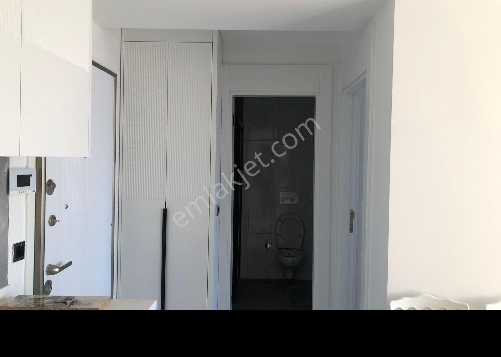 Eşyalı 1+1 Ara Kat, Doğalgazlı / Havuz Manzaralı / - Görsel 19
