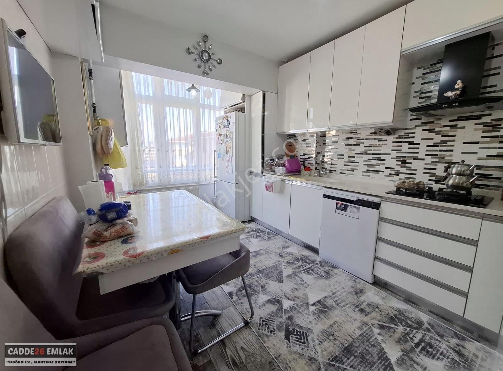 Cadde26 Dan 71 Evlerde Altın Evler Sitesinde Asansörlü 3+1 - Görsel 21