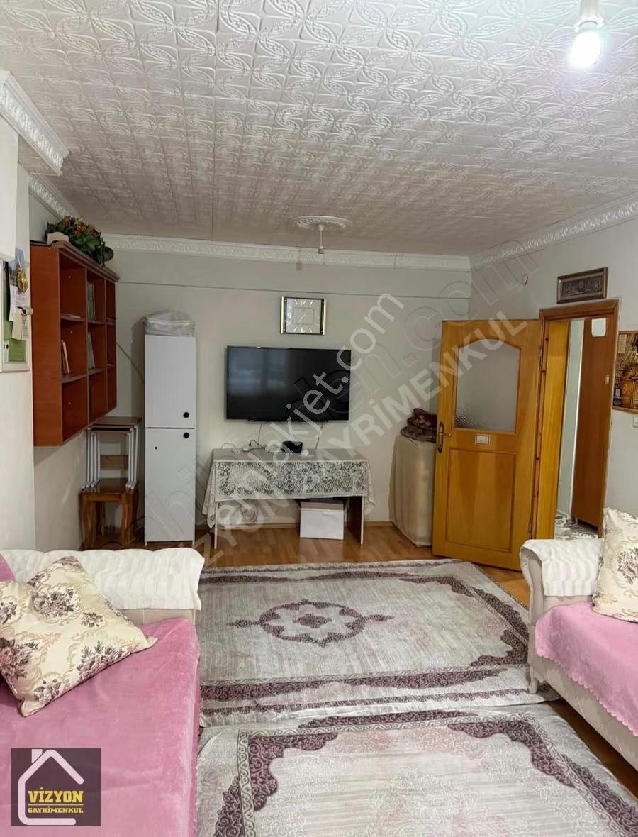 Esenyalı Mh İstiklal Caddesi Ptt Yakınında Kiralık Daire - Görsel 14