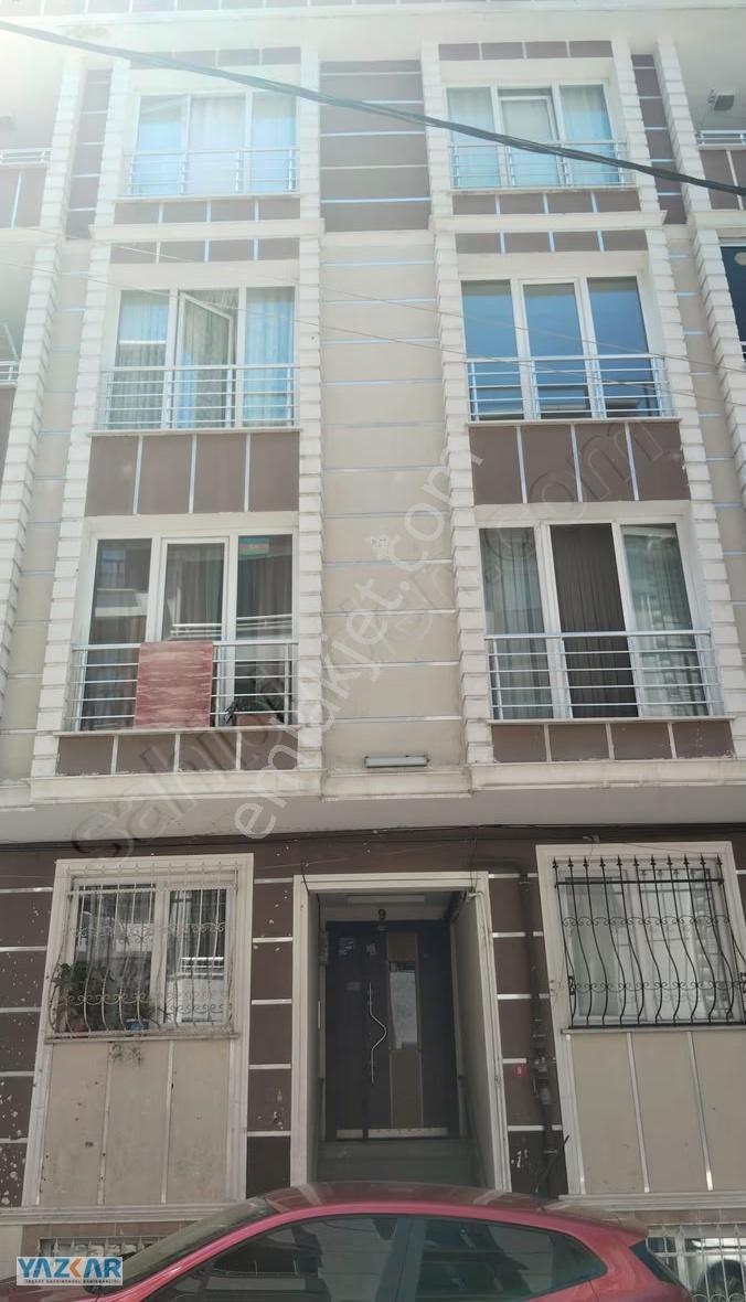 Güzelyurt Mahalesinde Kiralık 2+1 Daire Metrobüse 8 Dk - Görsel 19