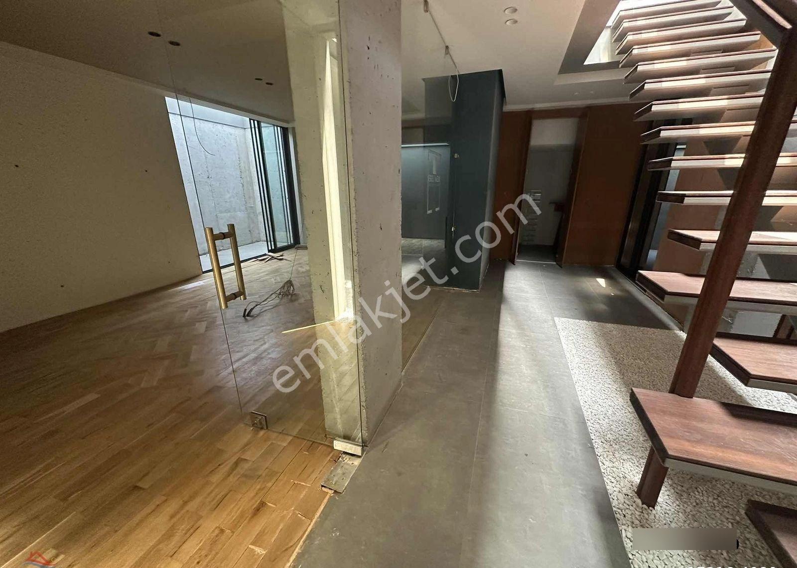 Bitez Merkezde 240 M² Prestijli Kiralık Ofis | 4 Bölüm - Görsel 15