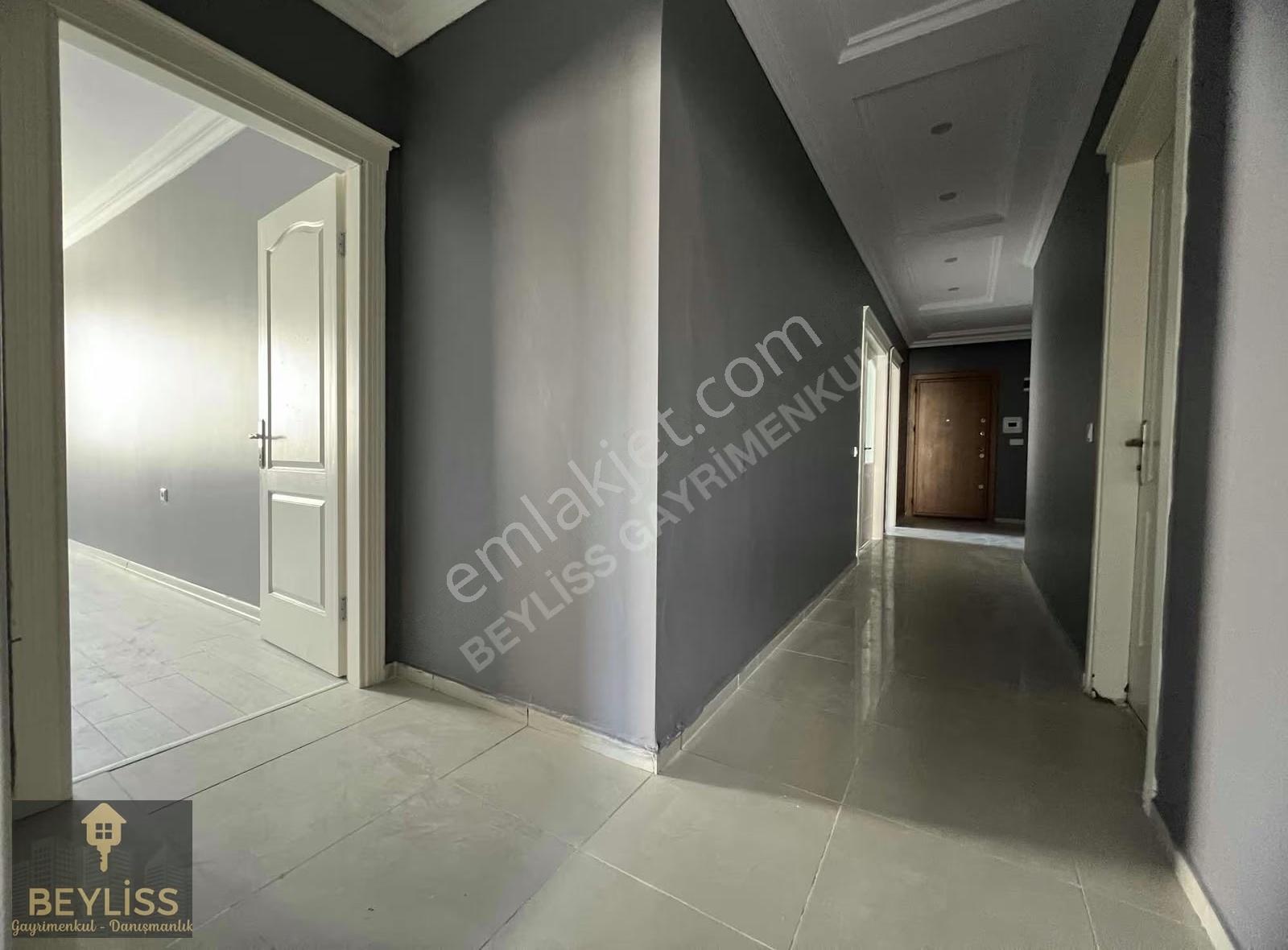 Mimaroba Merkezde Kiralık Lüks Geniş 3+1 Daire - Görsel 5