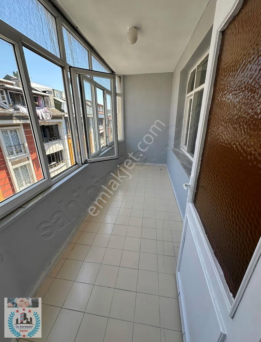 Üç Kardşler'den Malkoçoğlu Mah 2+1 120m² Masrafsz Balkonlu 3.kat - Görsel 3