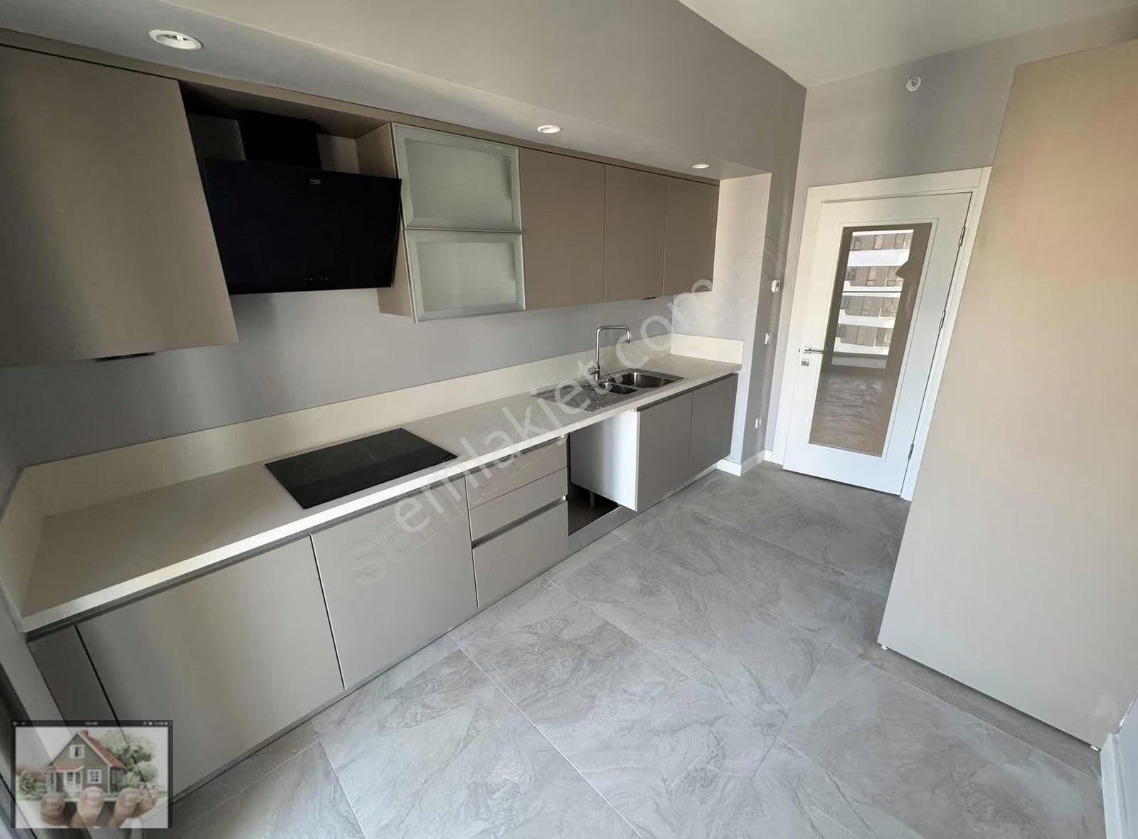 Beyaz Saray'dan 16.etapta 23.kat 3+1 Ebv.banyolu Kiralık Daire - Görsel 24