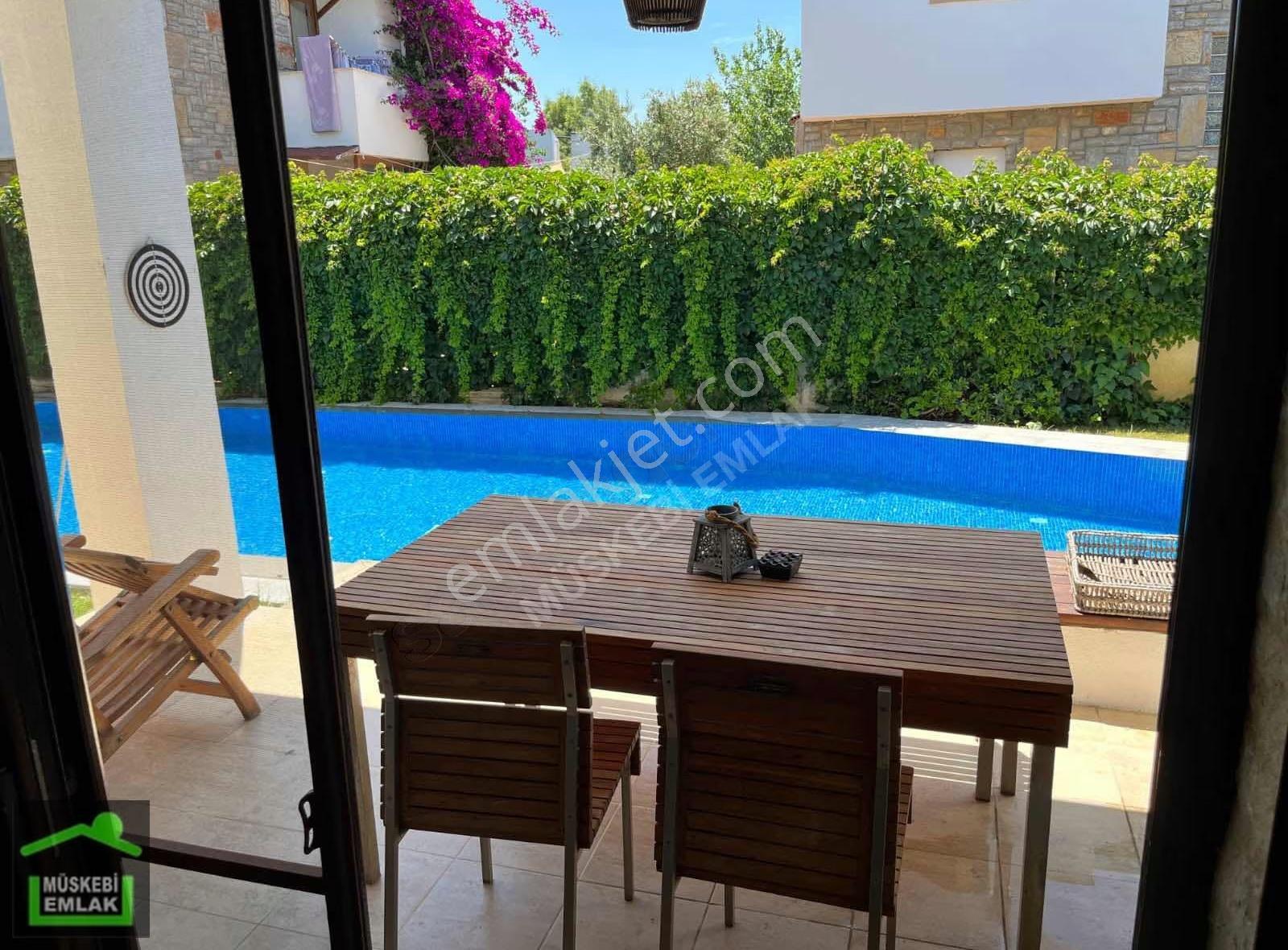 Bodrum Yahşi Denize 200mt Site İçi 2+1 Alt Kat Daire