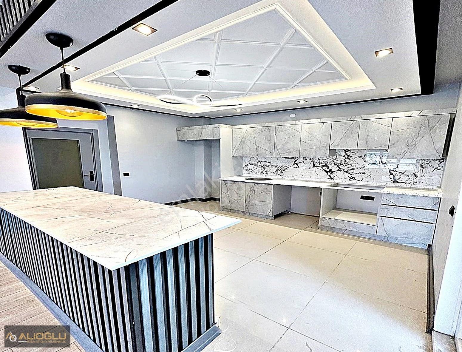 Metrobüse 10dk Tam Donanımlı Site İçi Ebeveyn Banyolu 3+1 120m2 - Görsel 29