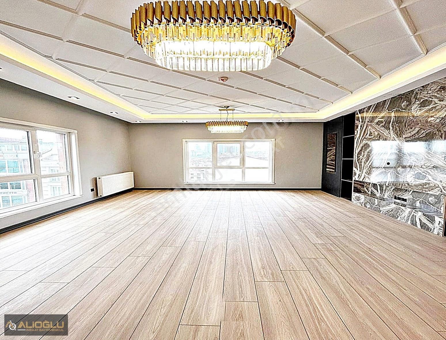 Metrobüse 10dk Tam Donanımlı Site İçi Ebeveyn Banyolu 3+1 120m2 - Görsel 34