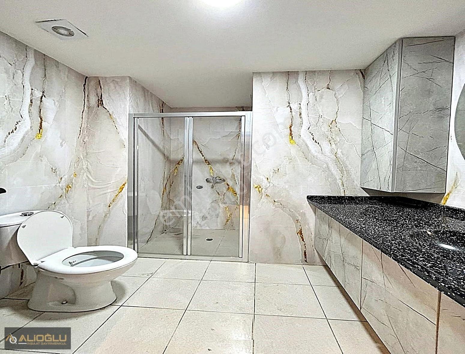 Metrobüse 10dk Tam Donanımlı Site İçi Ebeveyn Banyolu 3+1 120m2 - Görsel 32