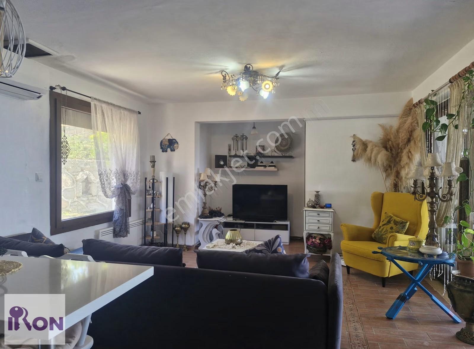 Türkbükü Hekim Köy Sietesinde 1.600m2 Bahçe Paylı Satılık Villa - Görsel 12