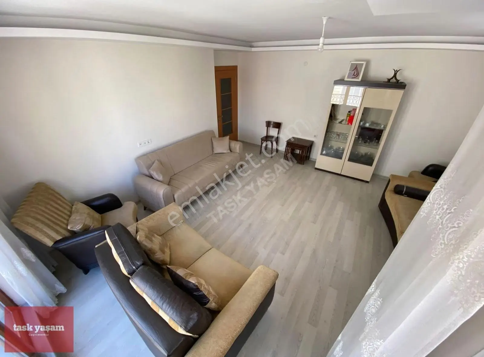 Gebze Köşklüçeşme Yenibağdat Caddesi Üzerinde 3+1 Satılık Daire - Görsel 2