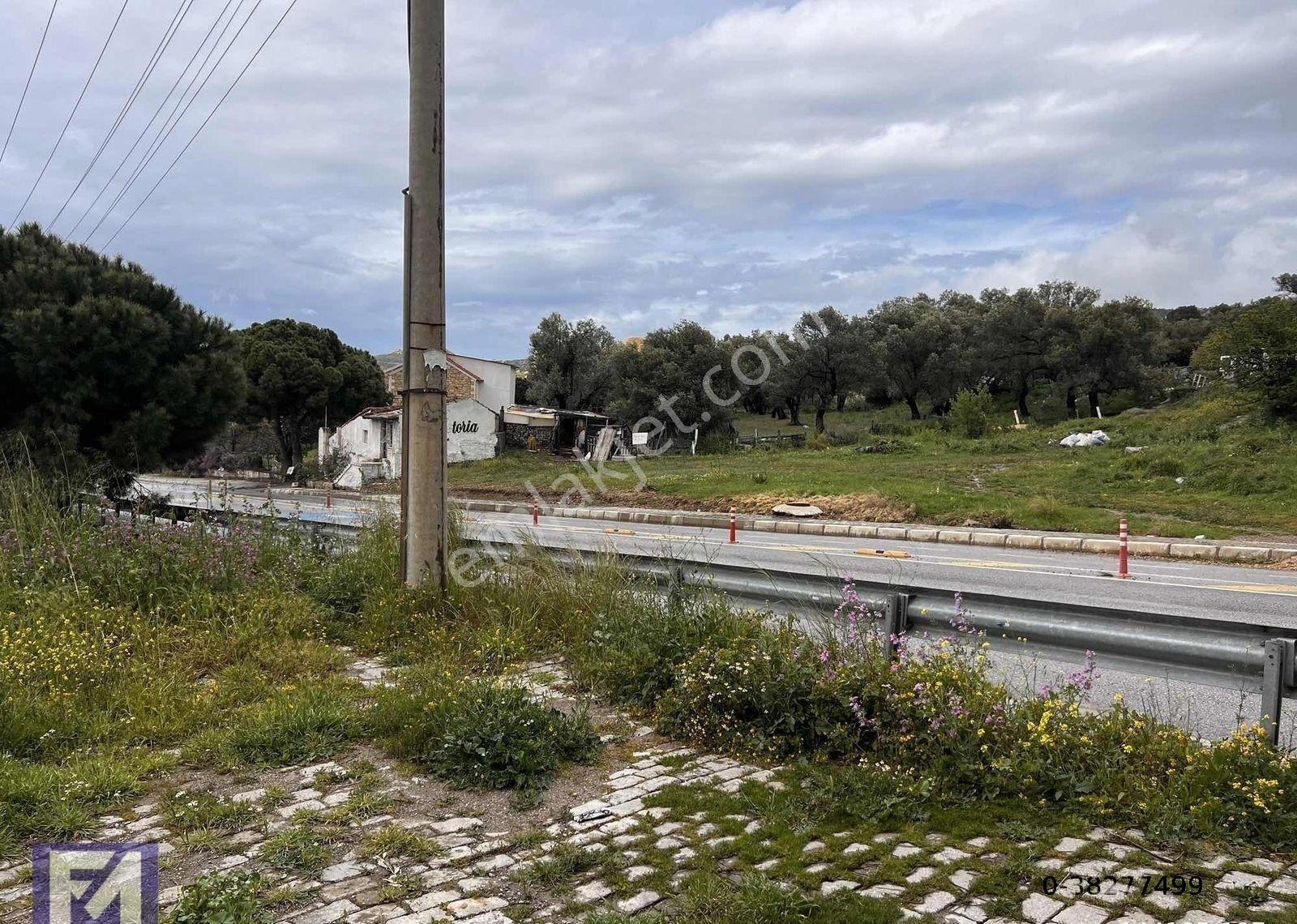Eskifoçada Satılık Müstakil Kullanımlı Dubleks Villa - Görsel 32