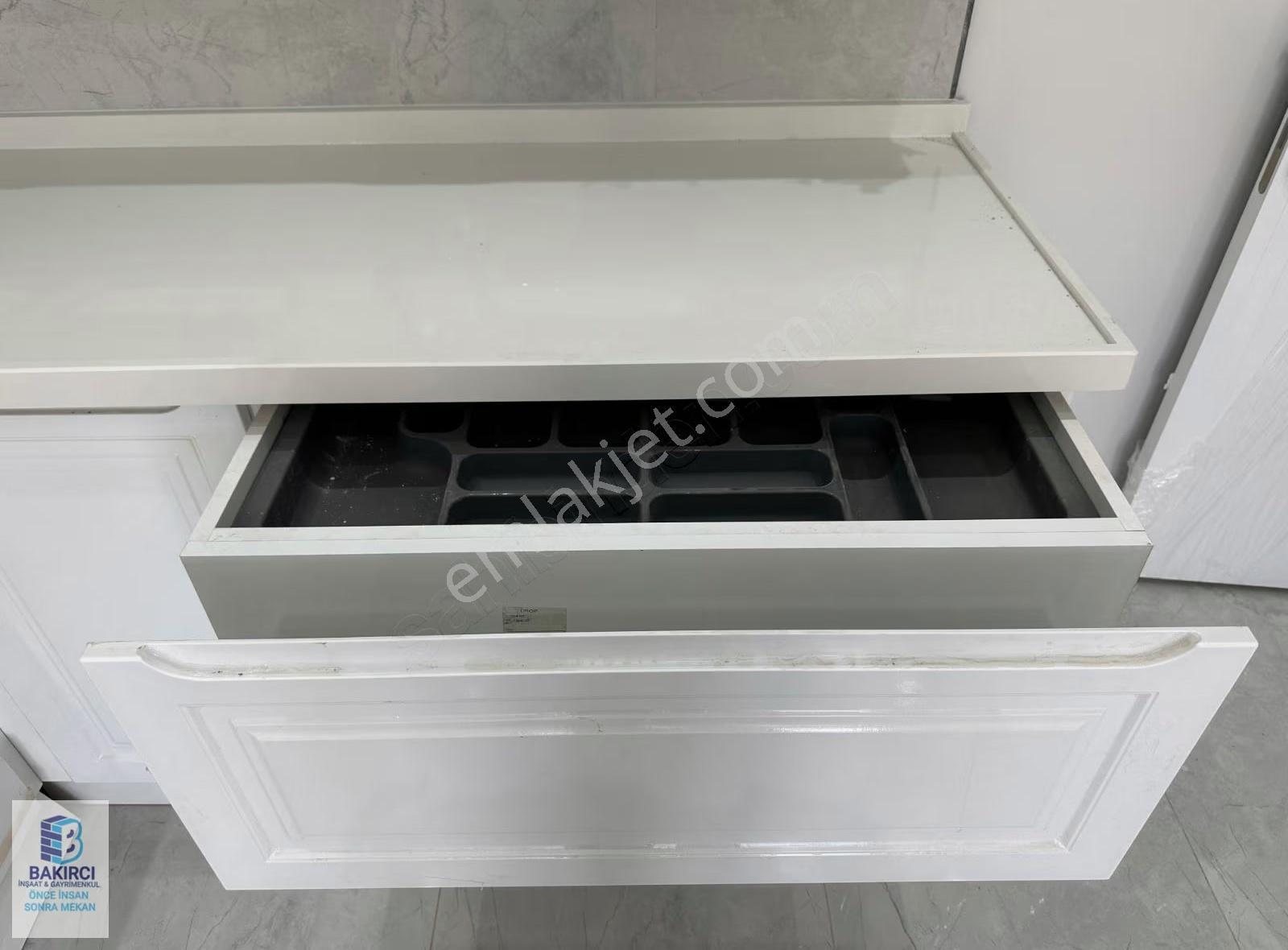 Sahibinden Komisyonsuz 3+1 Asansörlü Sıfır Radye Temelidaire - Görsel 5
