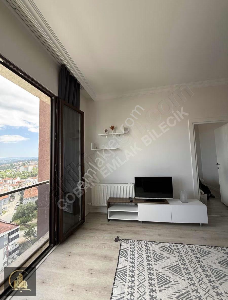 Bahçelievlerde Lüks Sitede 1+1 Balkonlu Eşyalı Kiralık Daire - Görsel 7