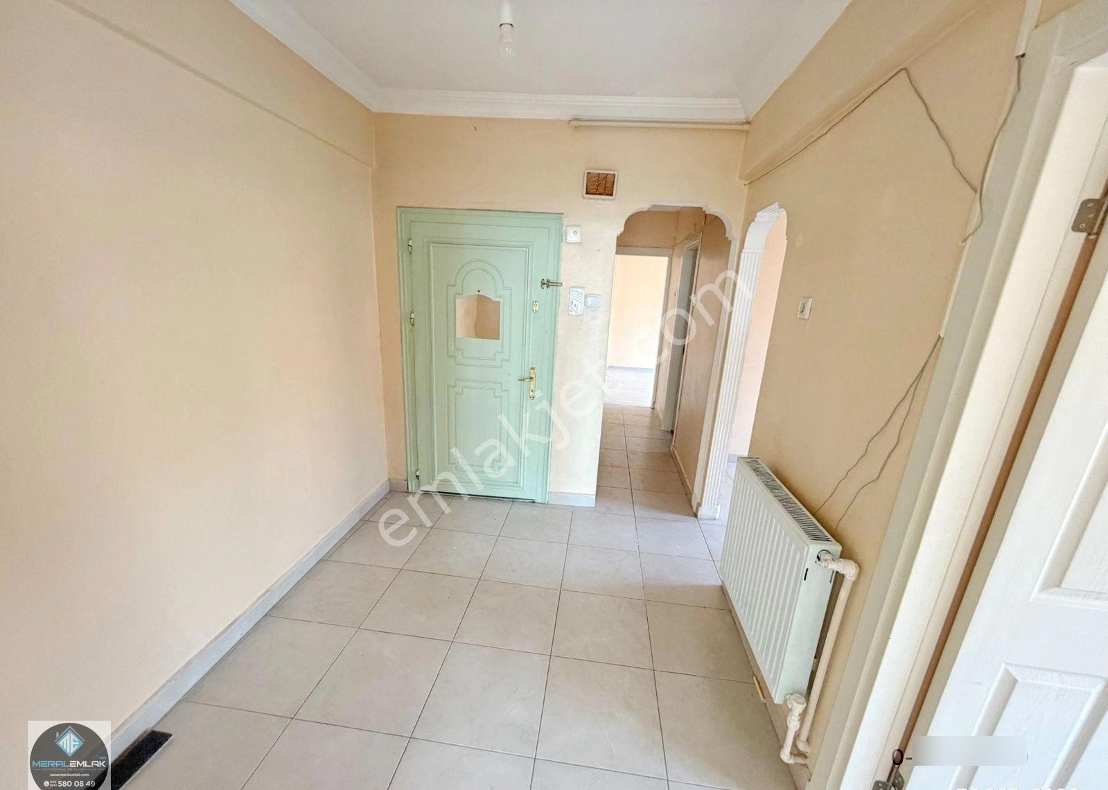 * Meral R5621 Barbaros Cad En Üst Kat Deniz Manzaralı Geniş 2+1 - Görsel 9