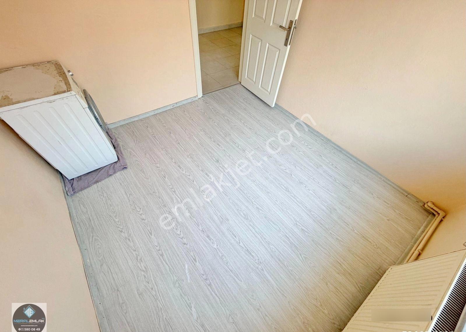 * Meral R5621 Barbaros Cad En Üst Kat Deniz Manzaralı Geniş 2+1 - Görsel 18