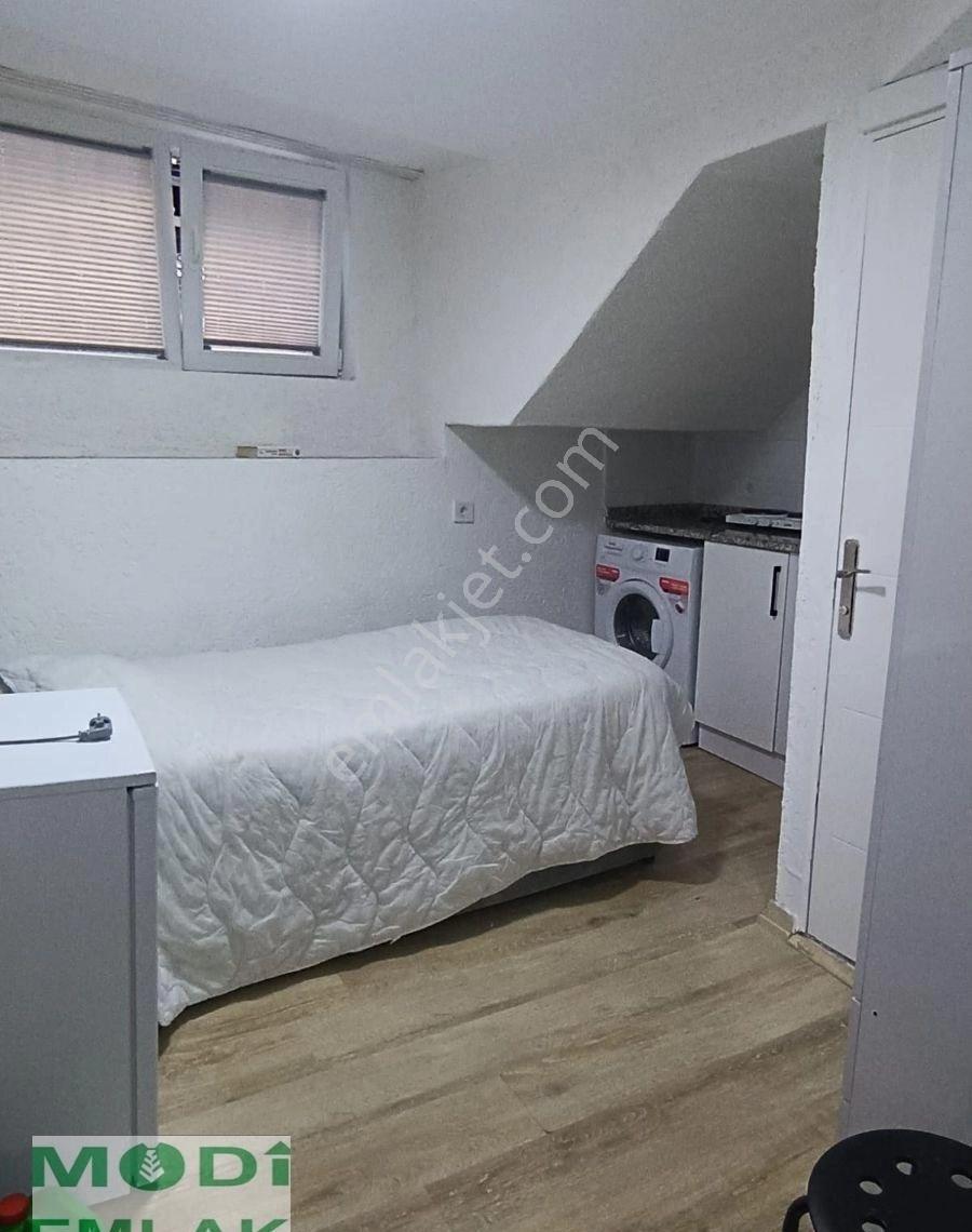 Bağlarbaşına Yakın Ful Eşyalı Stüdyo Daire