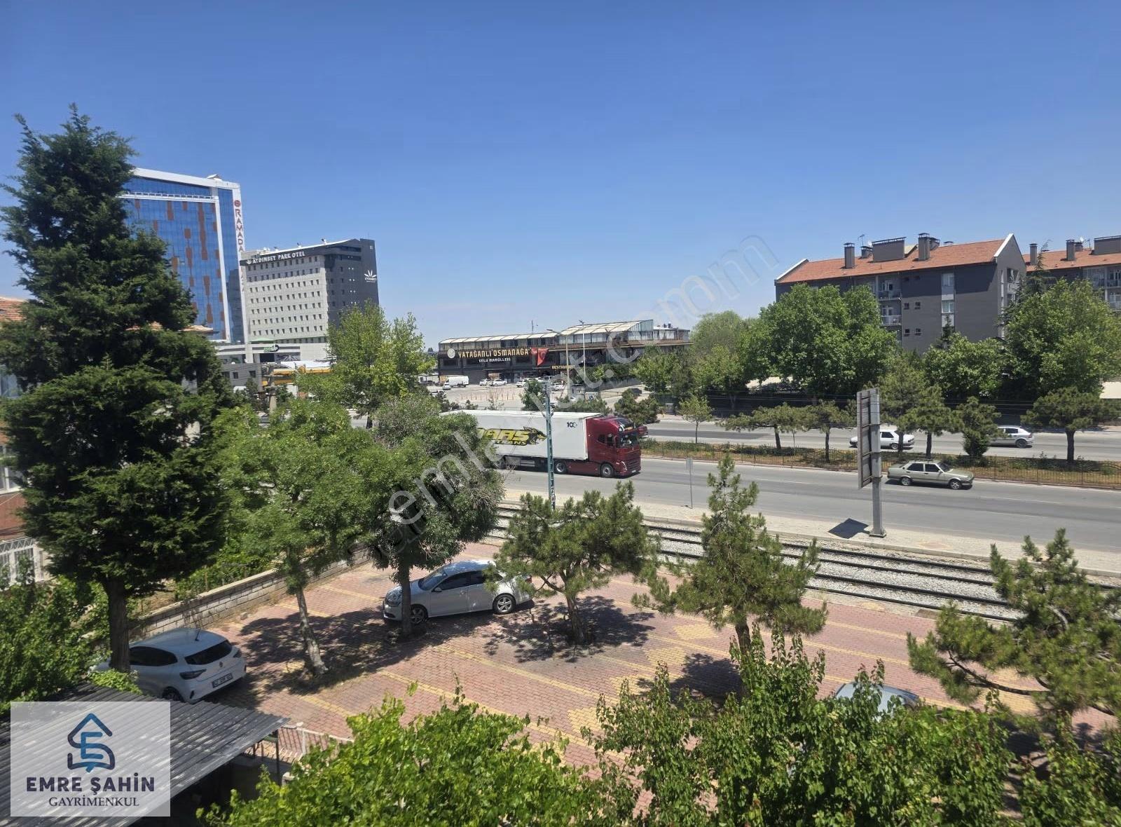 Cumhuriyet Mah Tramvay Karşısı 3+1 Kiralık Bakımlı Daire - Görsel 18
