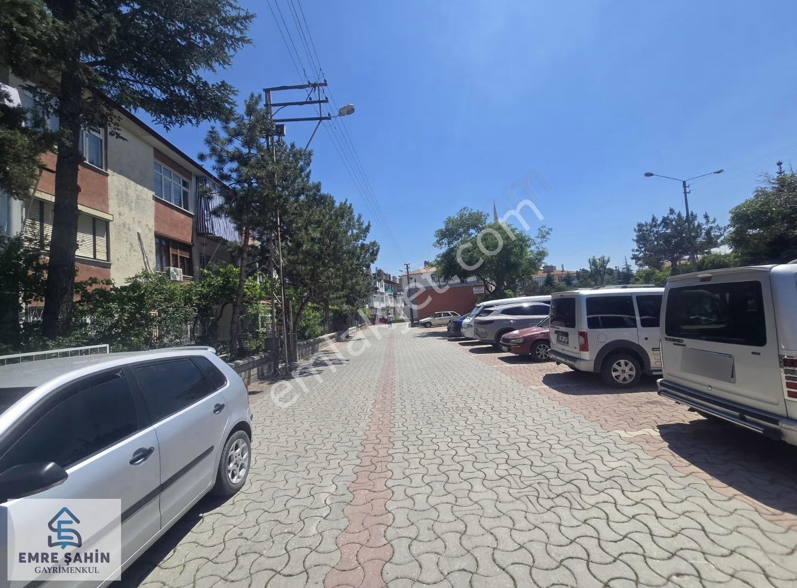Cumhuriyet Mah Tramvay Karşısı 3+1 Kiralık Bakımlı Daire - Görsel 20