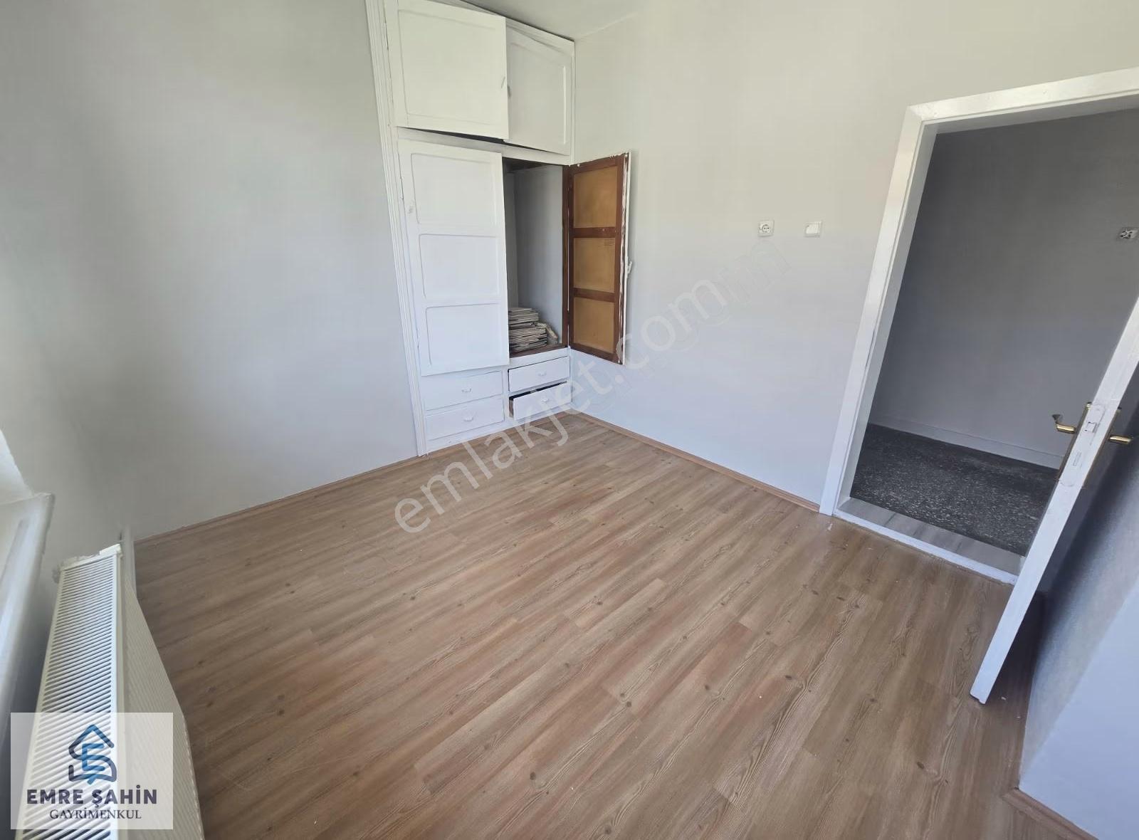 Cumhuriyet Mah Tramvay Karşısı 3+1 Kiralık Bakımlı Daire - Görsel 7