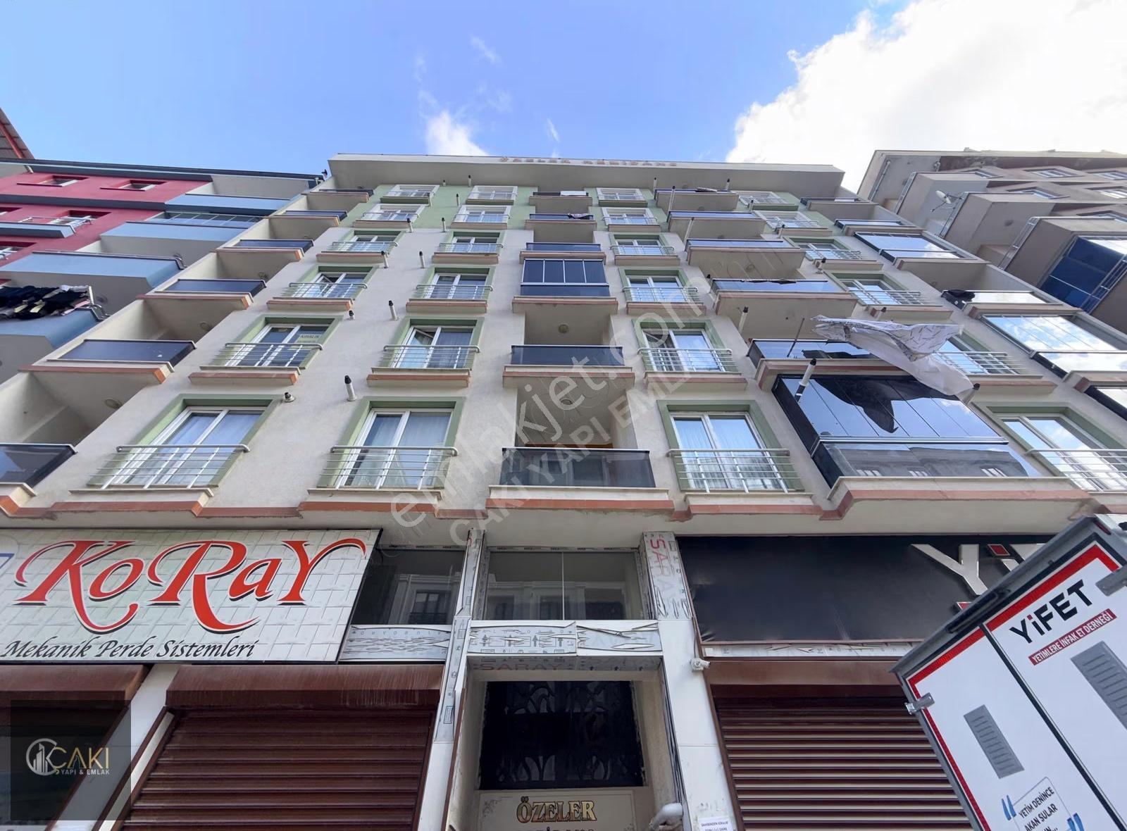 Çakı Yapı Emlak'tan Suvaroğlu Caddesinde 1+1 Kiralık Daire
