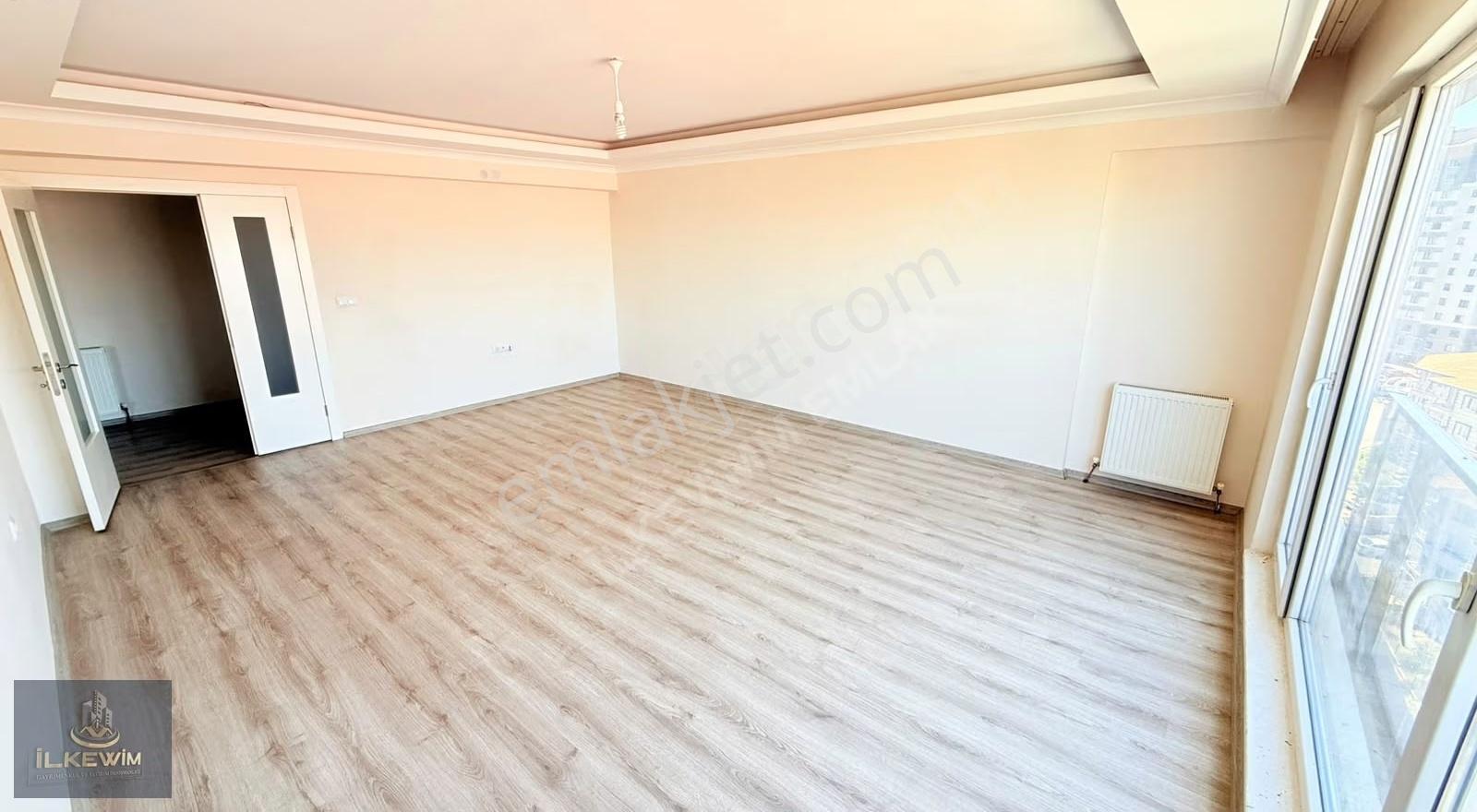 Eşsiz Panoramik Manzaralı | Lüks Kiralık 4+1 Köşe Dubleks Daire - Görsel 21