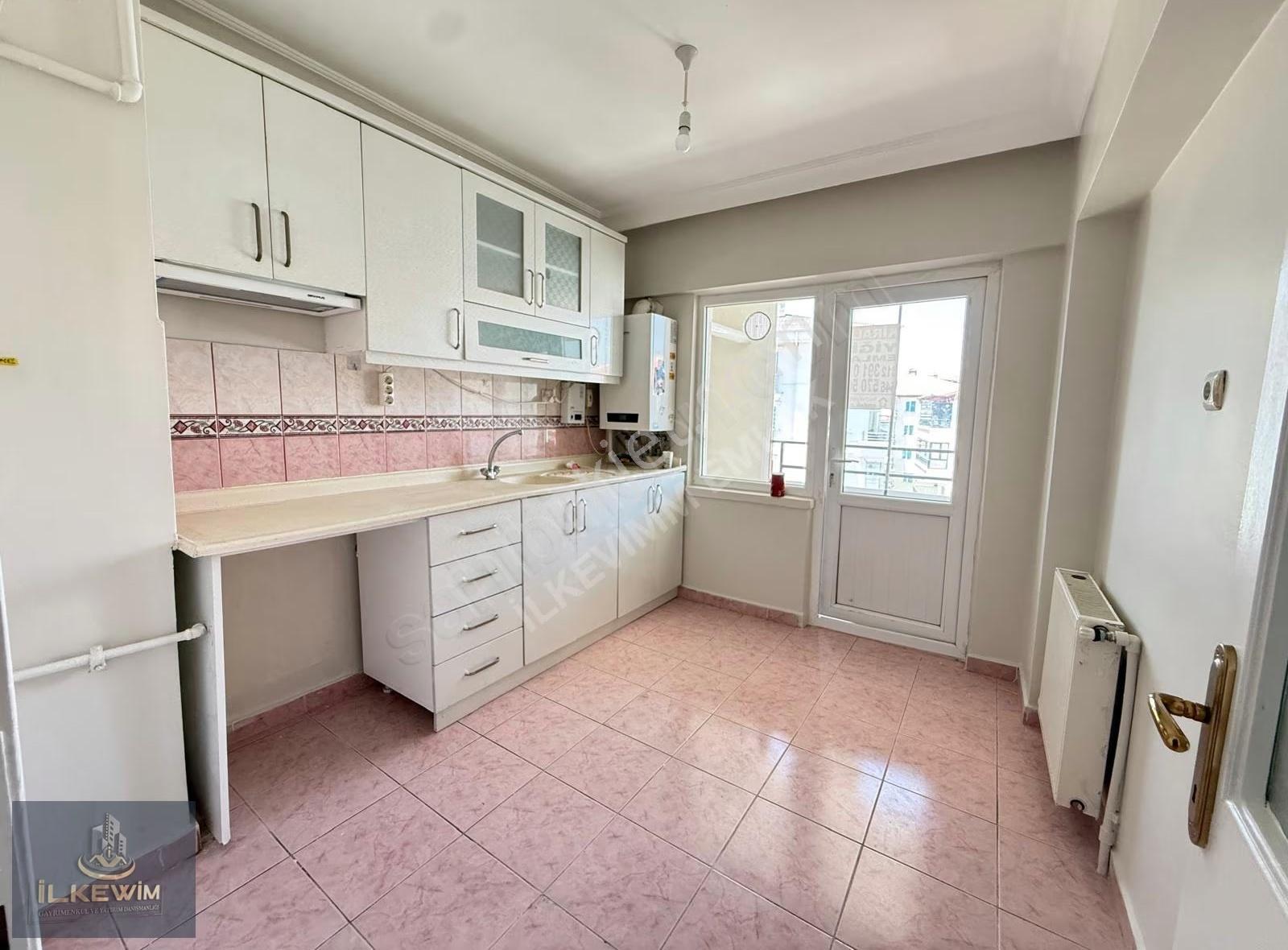 Cengizhan Mah.'de Geniş | Cepheleri Açık | 3+1 Kiralık Daire - Görsel 17