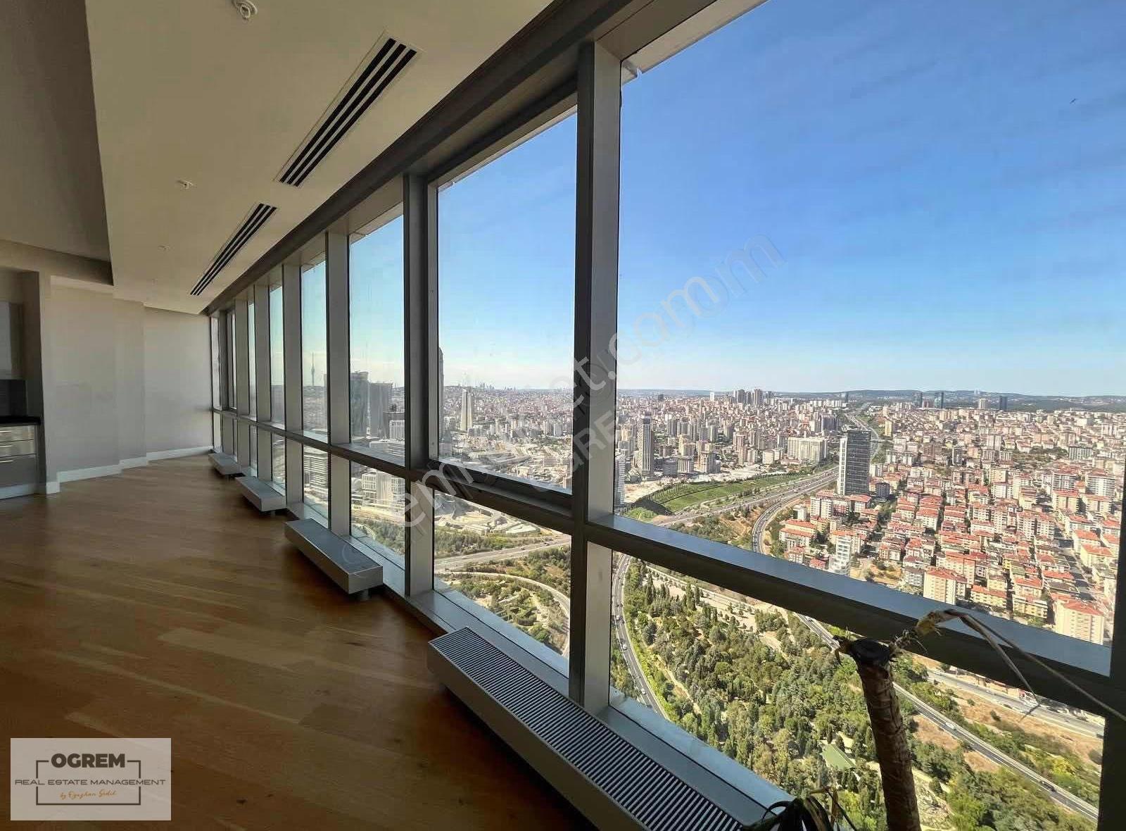 Ataşehir Metropol İstanbul/ Yüksek Kat / Boş / 1+1