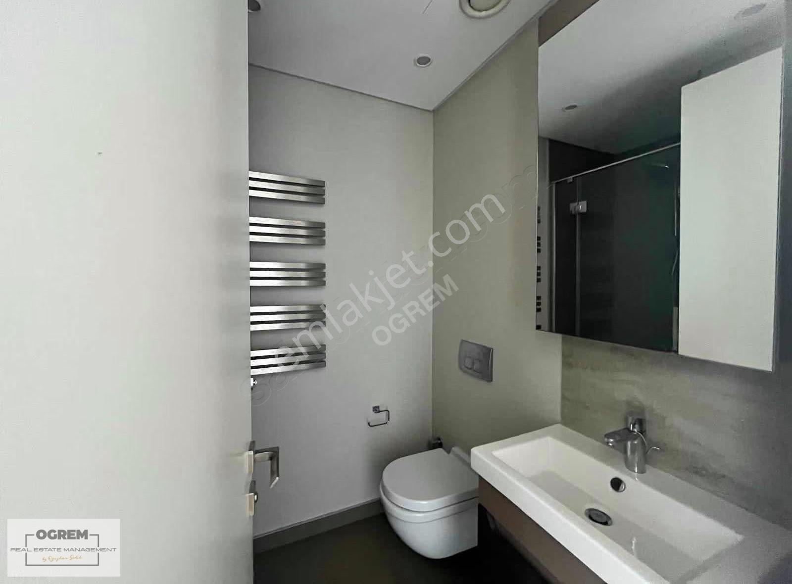 Ataşehir Metropol İstanbul/ Yüksek Kat / Boş / 1+1 - Görsel 15