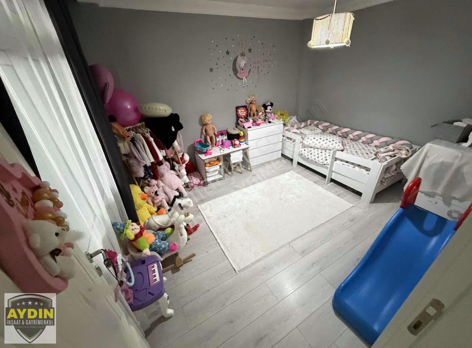 1.cebeci Caddesinde Masrafsız 2+1 100m2 Ara Kat Hisseli Daire - Görsel 12