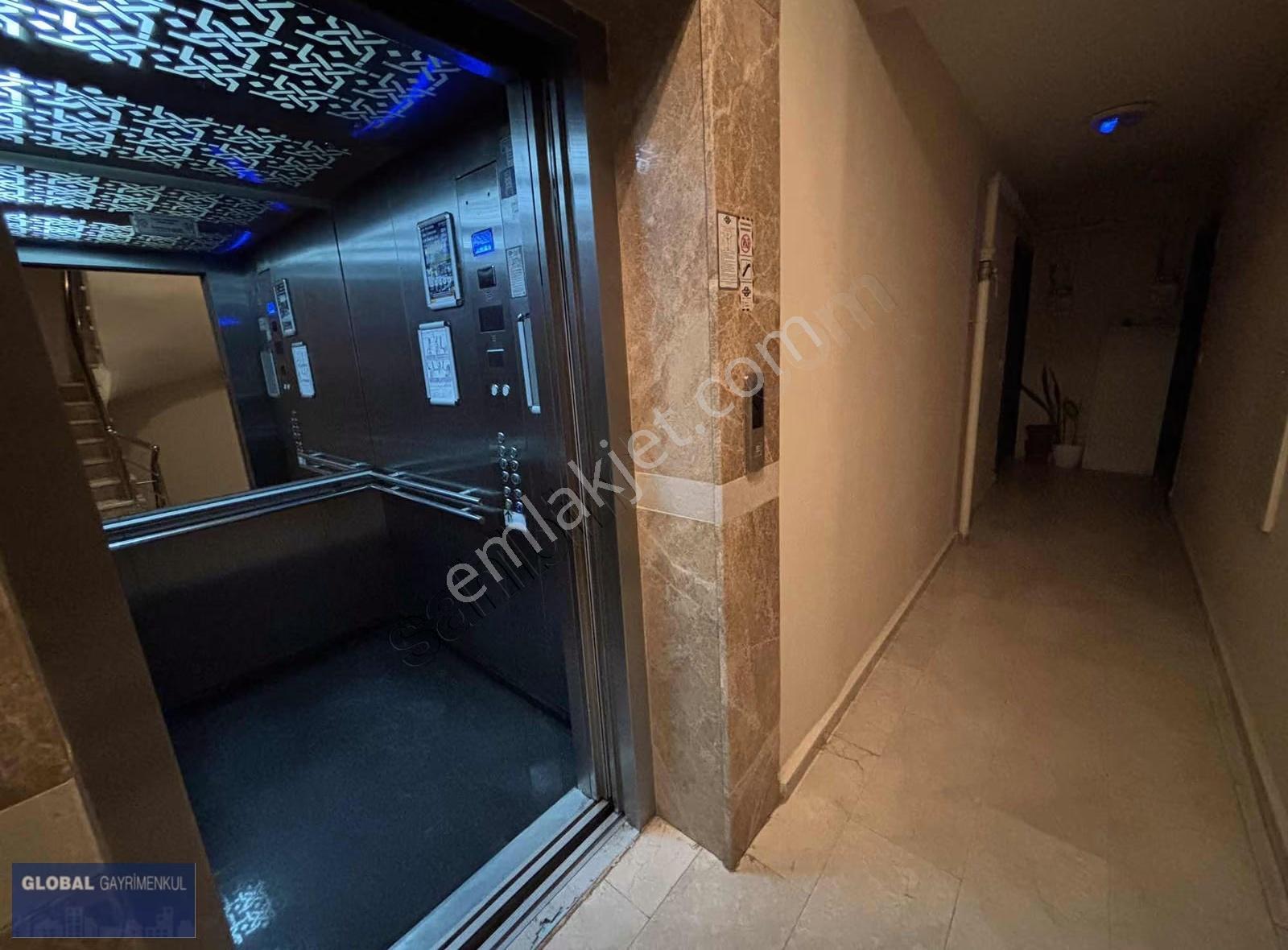 Global'den,tuzla Marina Karşı,iki Banyolu Geniş Kullanışlı Daire - Görsel 3