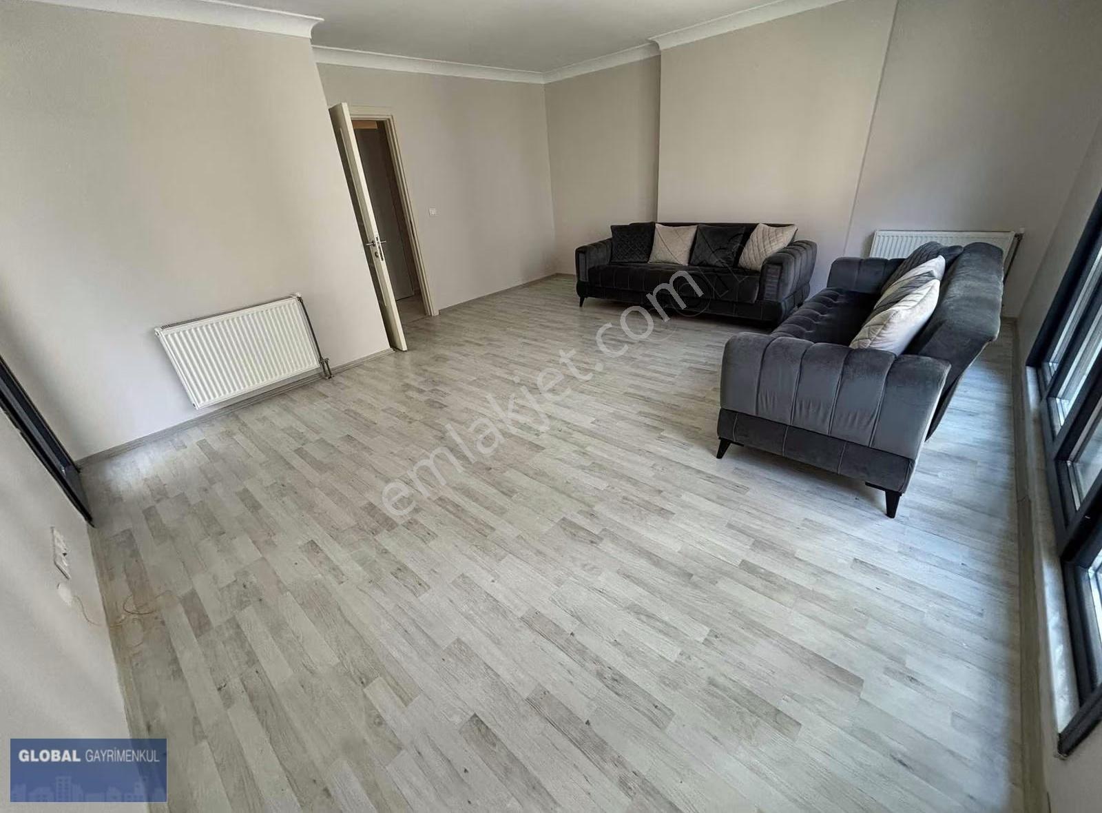 Global'den,tuzla Marina Karşı,iki Banyolu Geniş Kullanışlı Daire - Görsel 7