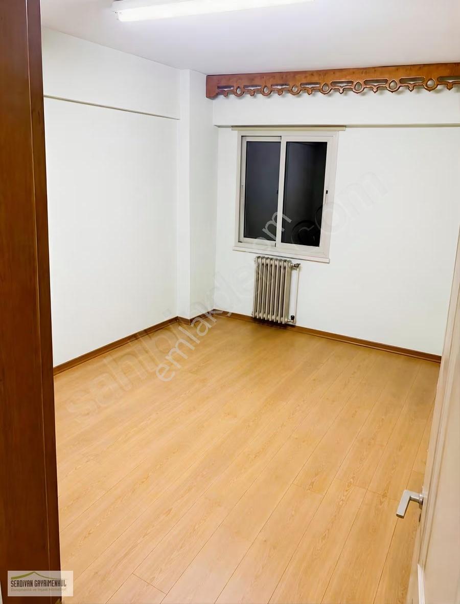 Sakarya Merkezde Satılık 3+1 Daire.. - Görsel 4
