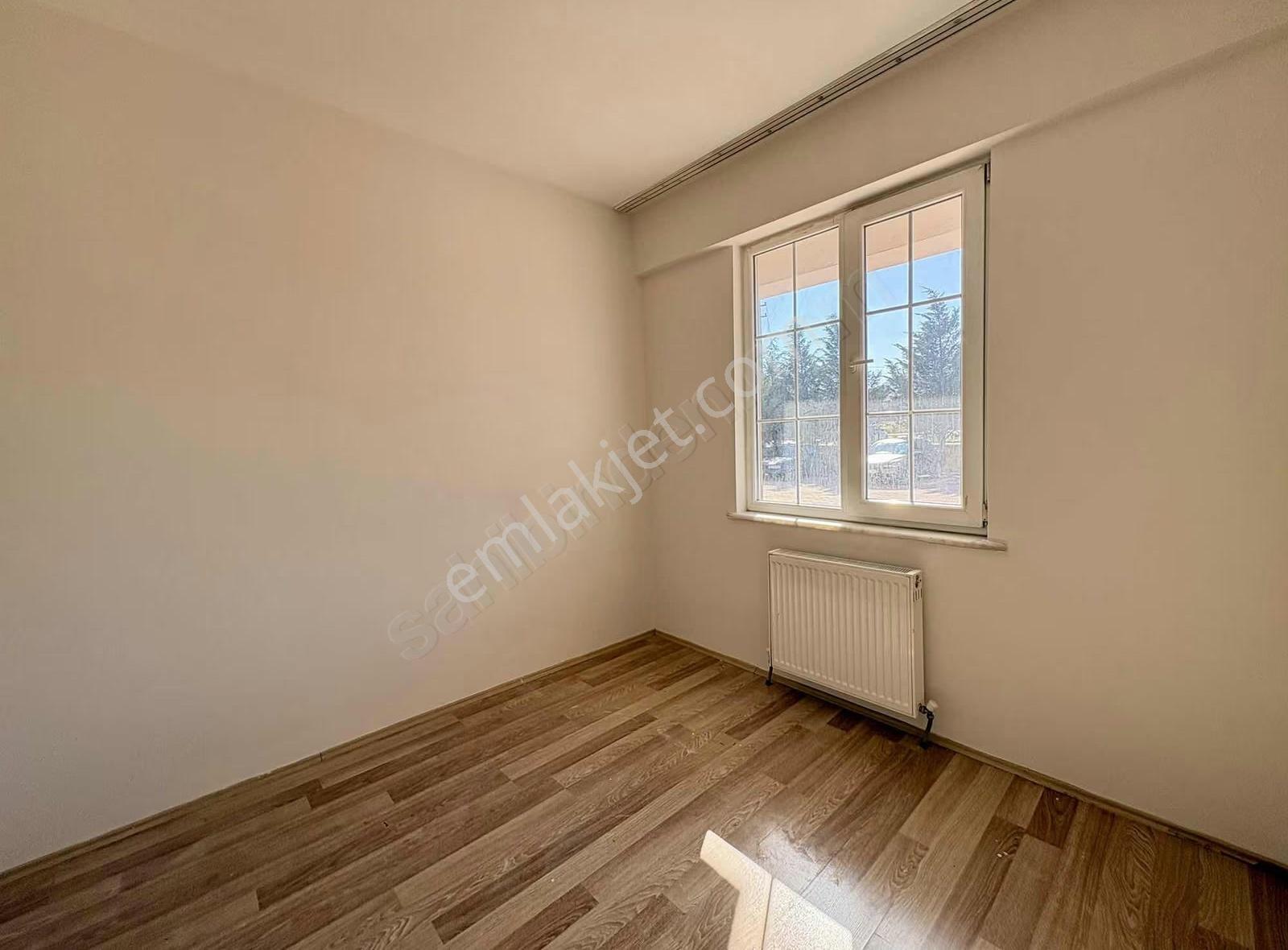 Özlem Yardımcı'dan Selahaddin Eyyübi 'de Kiralık Daire - Görsel 3