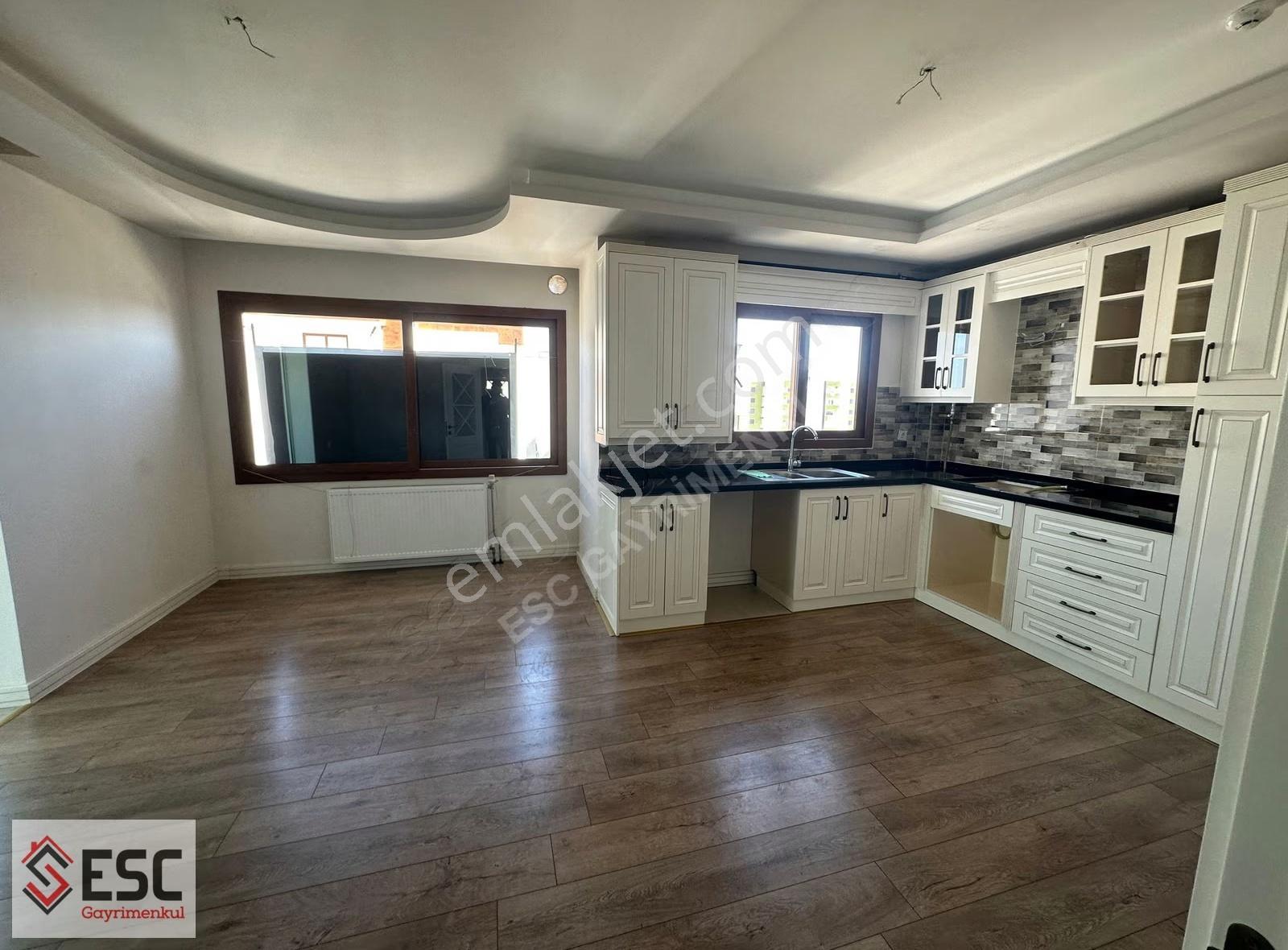 Esc'den Akdeniz Mh'de 4+1 Havuzlu Site İçi Kiralık Daire Esc2581 - Görsel 4