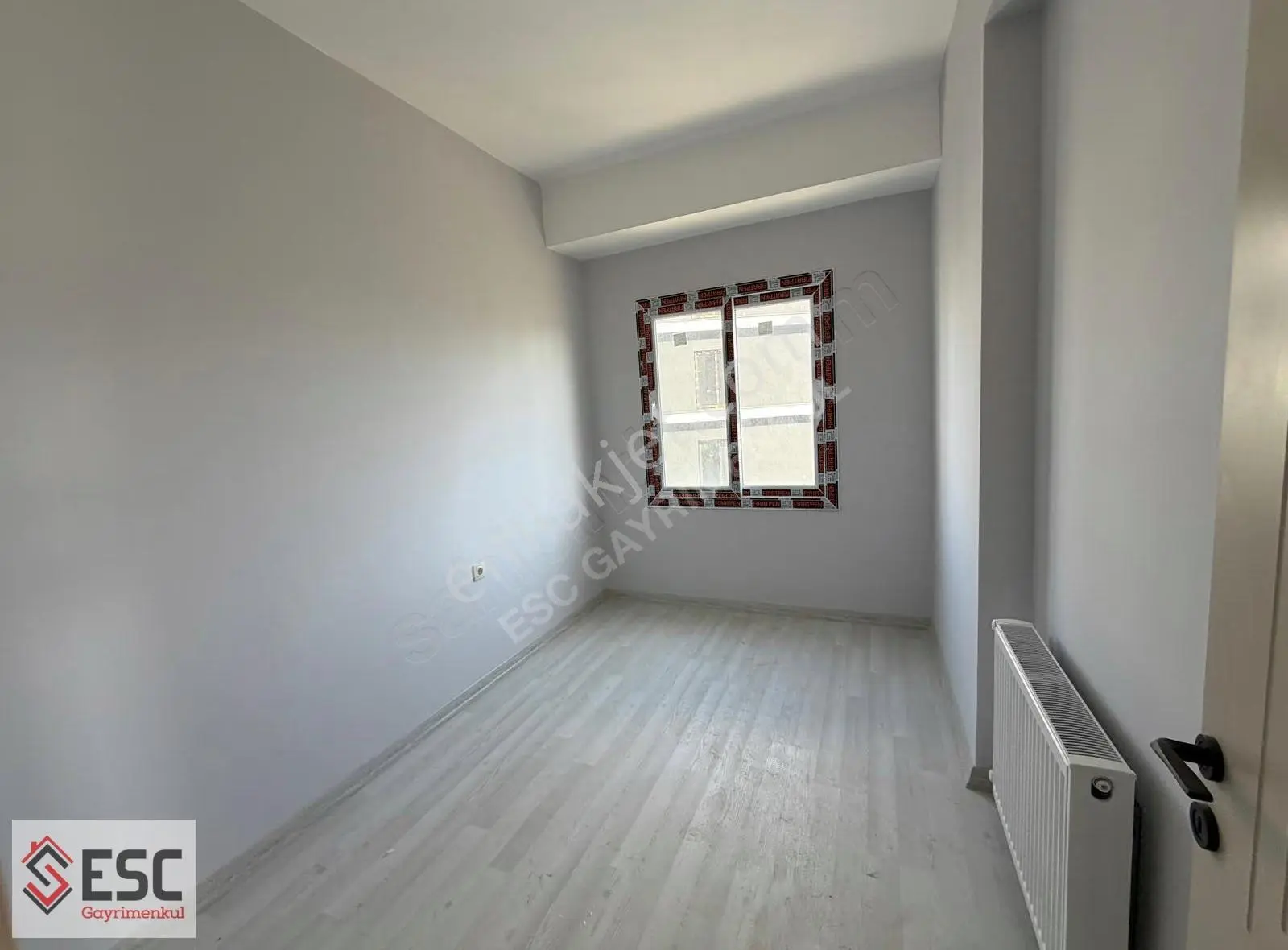 Esc'den Davultepe'de Tek Blok Site İçi Geniş 2.5+1daire Esc2511a - Görsel 32