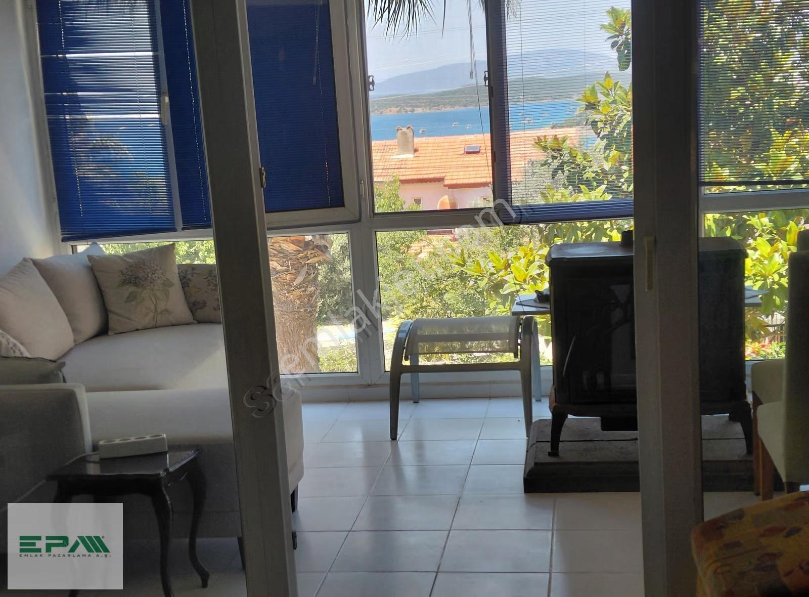 Çeşme Ildırı Uşak Özlem Havuzlu Sitede Eşyalı Villa - Görsel 4