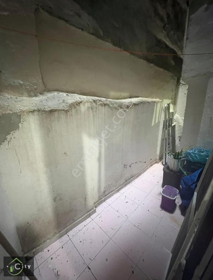 Fatih Çapa Şehremini Mah 1+1 Yarı Bodrum 70 M2 Merkezi Konumda - Görsel 4