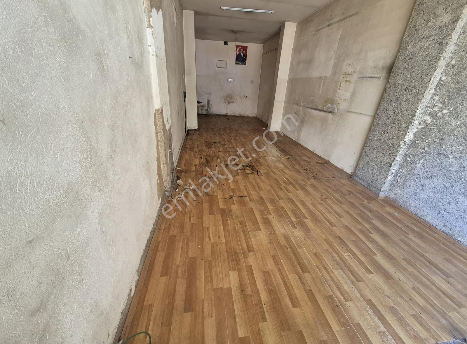 Denizli Halk Caddesi Ve Ulu Cami Yakını Kiralık İşyeri - Görsel 4