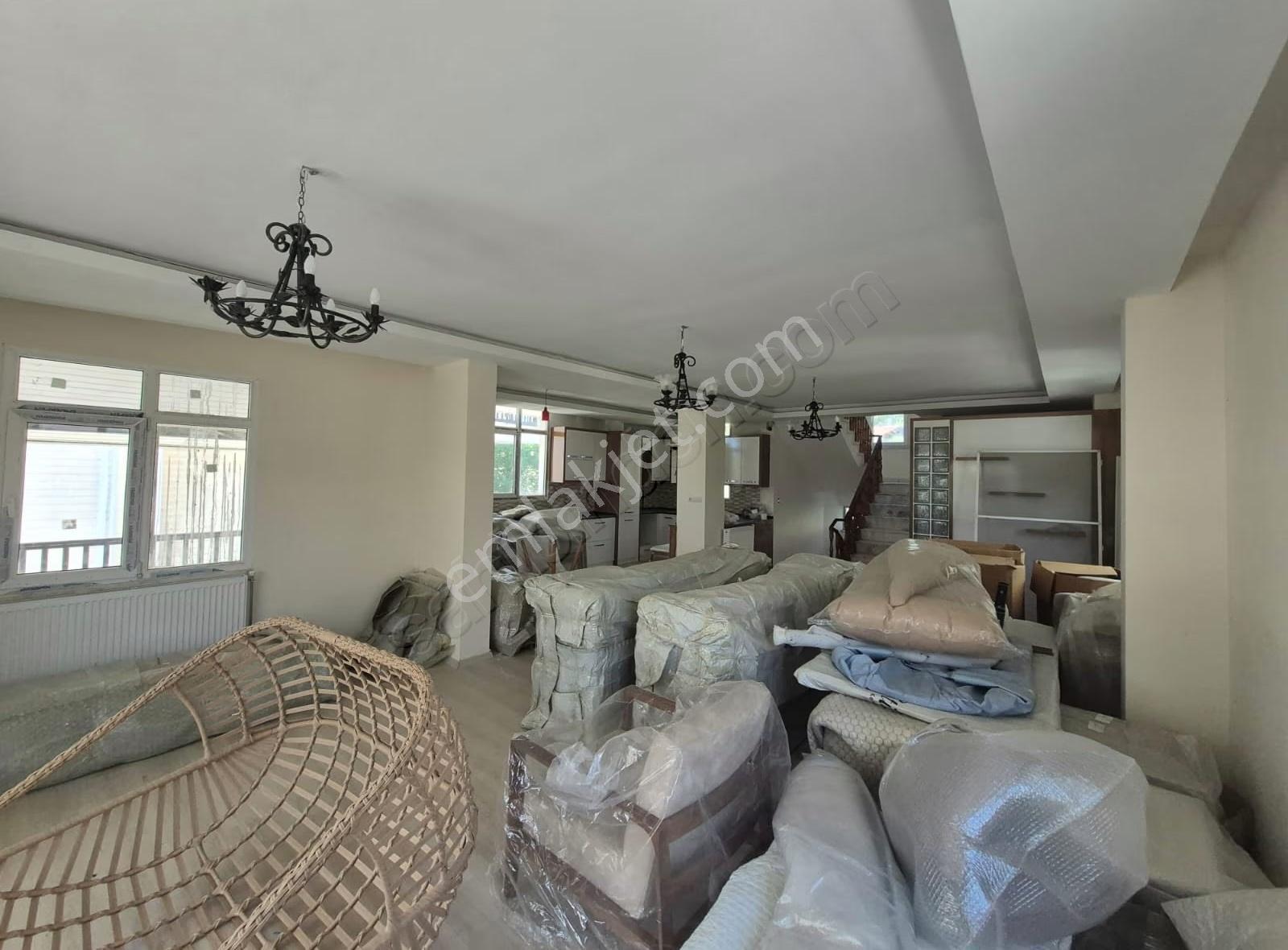 Denizli Cankurtaran'da Bahçeli 3 Katlı Satılık Fırsat Villa - Görsel 26