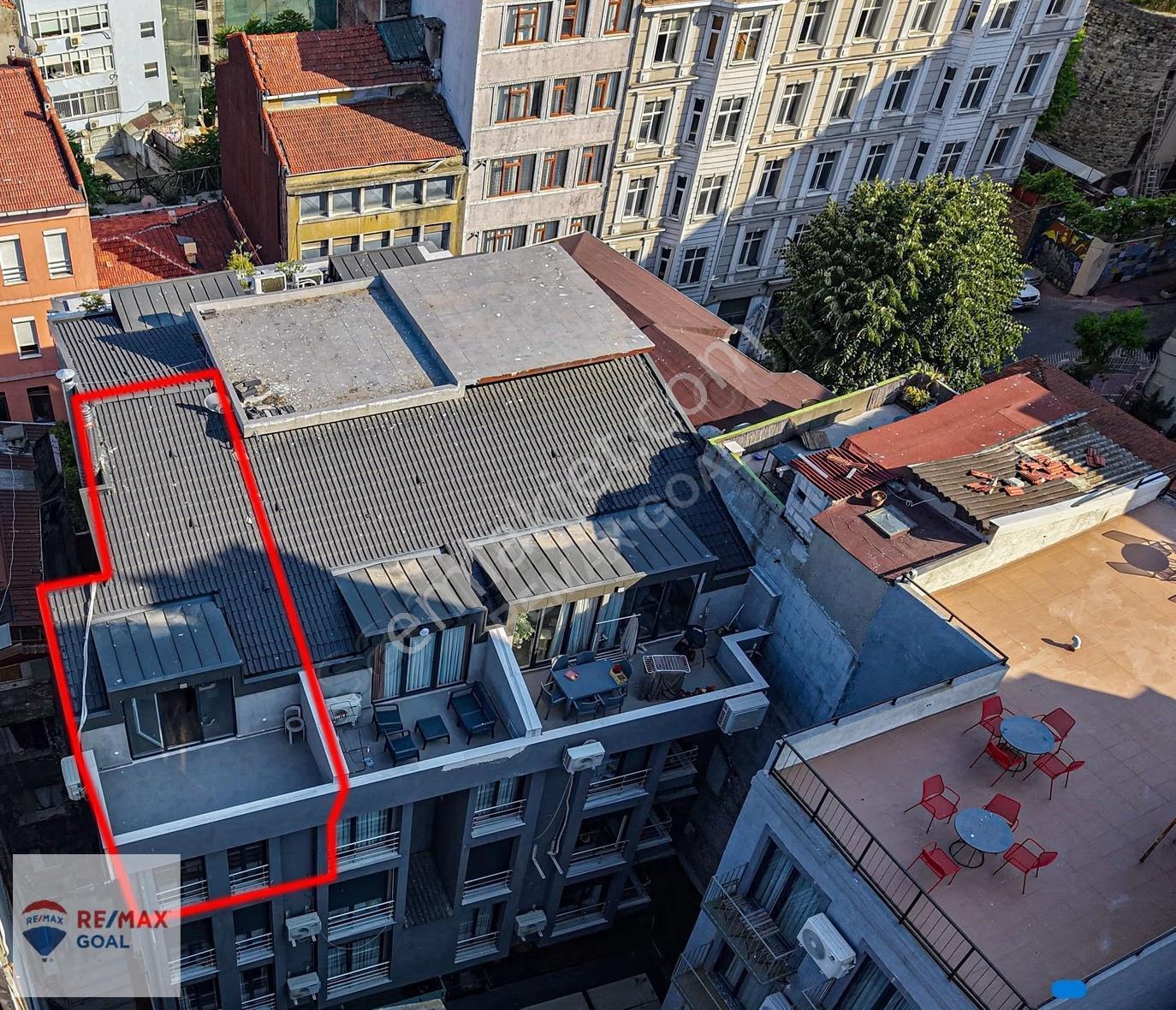 Galatada Yeni Binada Teraslı 2+1 Dubleks Kiralık Daire - Görsel 12