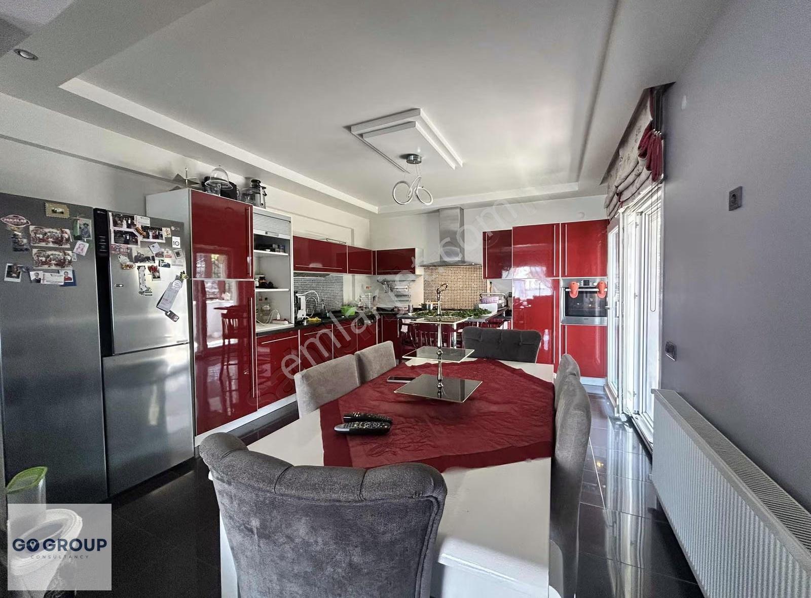 Deniz Manzaralı, Açık Havuzlu Ve Sosyal Donatılı 6+2 Lüks Villa - Görsel 24