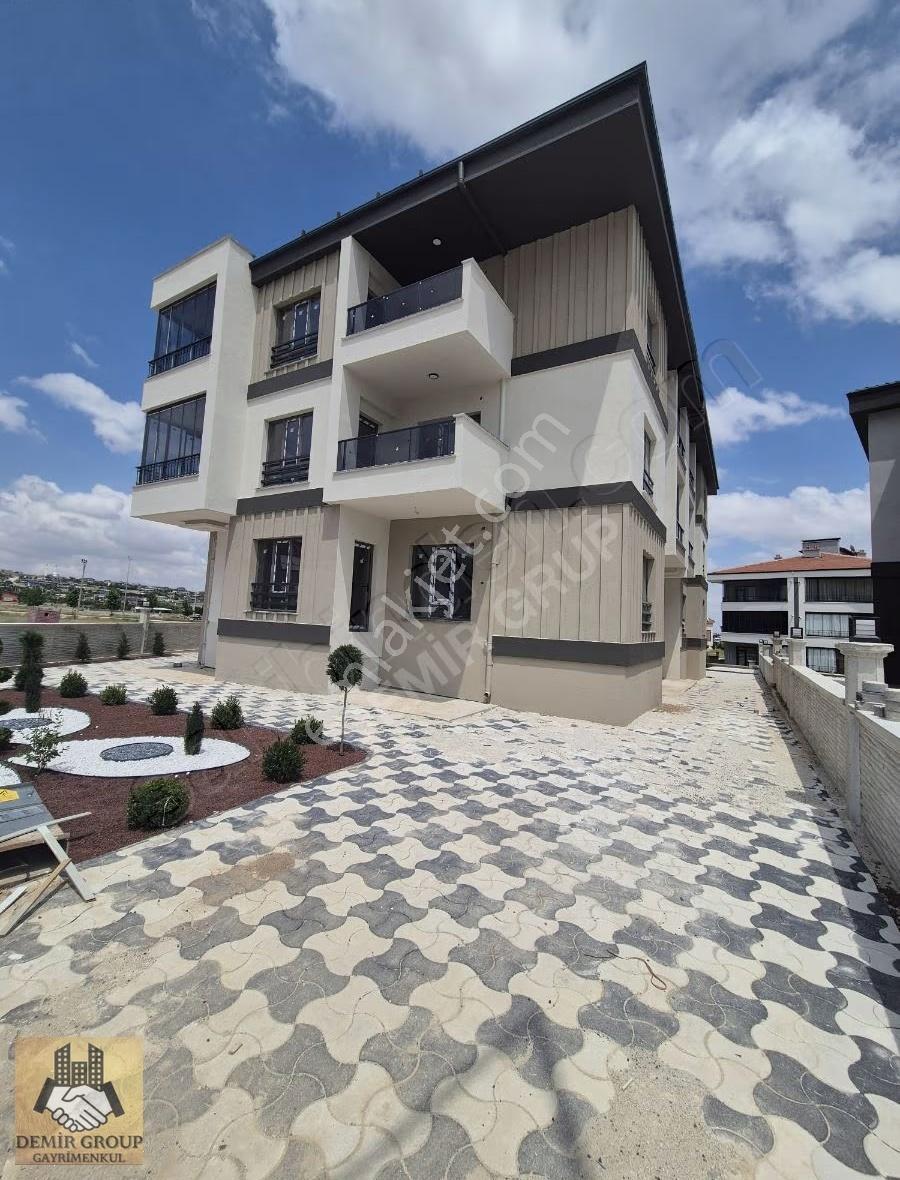 Selahattin Eyyubi Mh Mete Konakları Yaknı 2+1 3+1 Sıfır Daireler