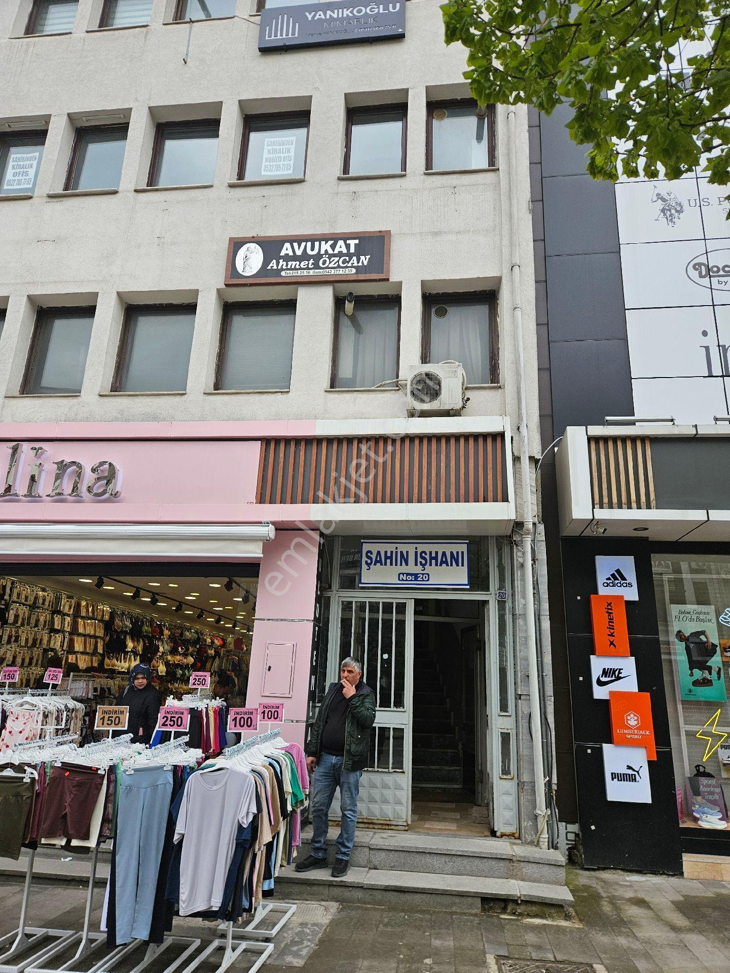 Cadde'de Satılık 1+0 Ofis - Görsel 9