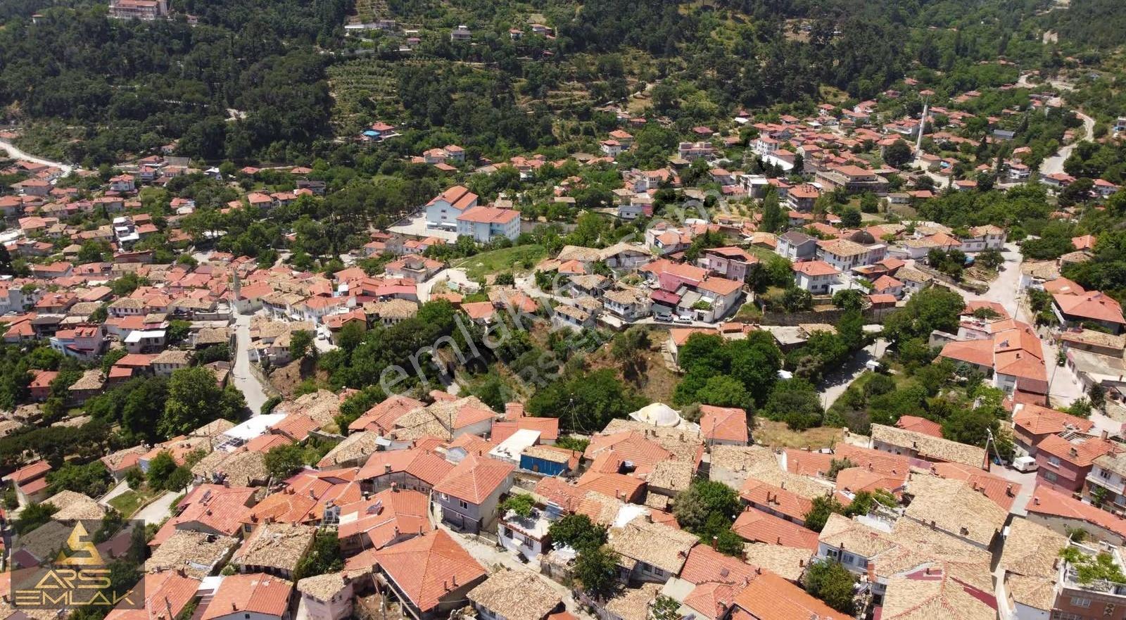 Ars'den Satılık Müstakil Ev Buldan Helvacılar Yukarıbucakta - Görsel 10