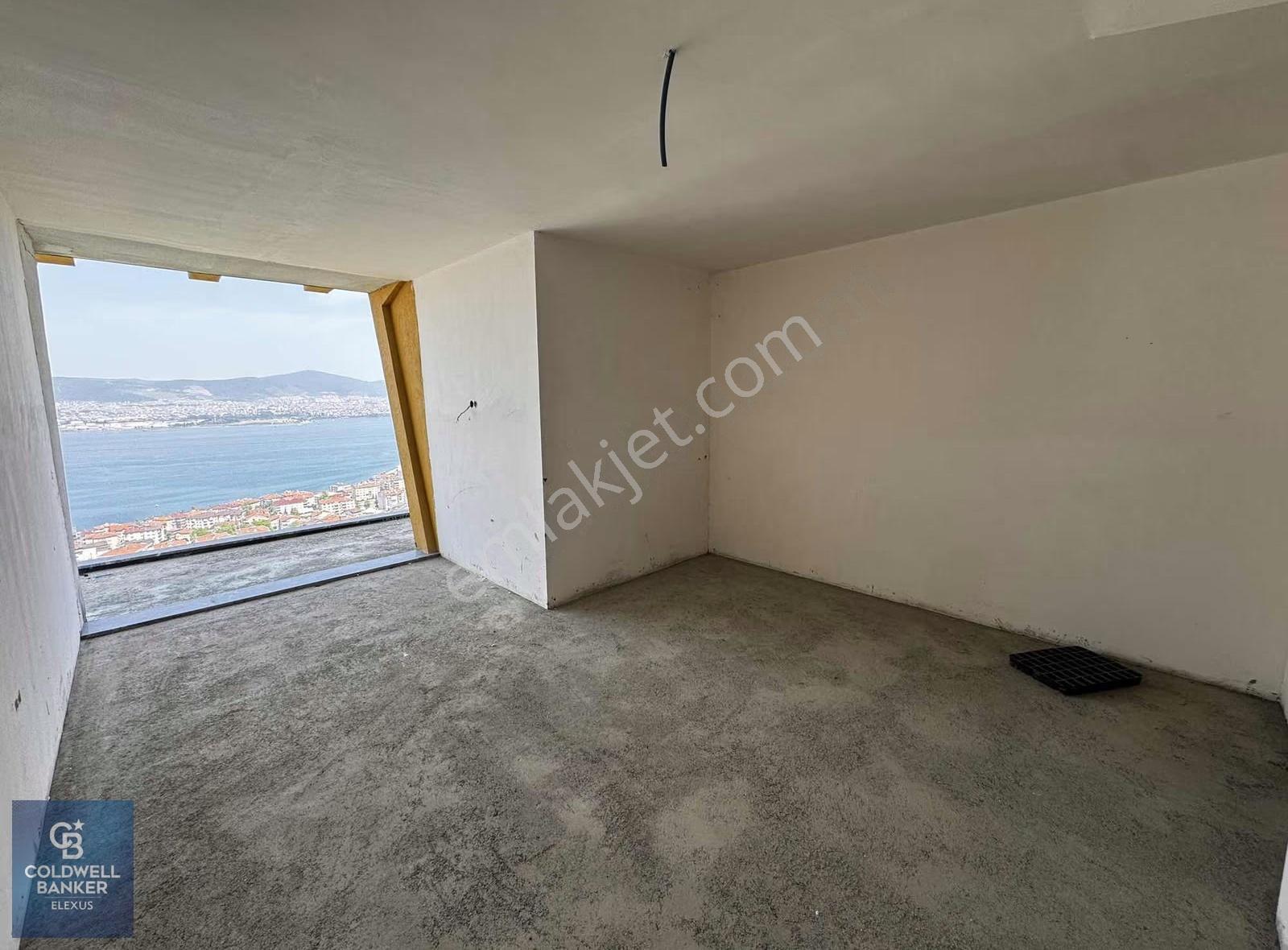 Değirmendere'de Satılık Her Katı Deniz Manzaralı Modern Villa - Görsel 11