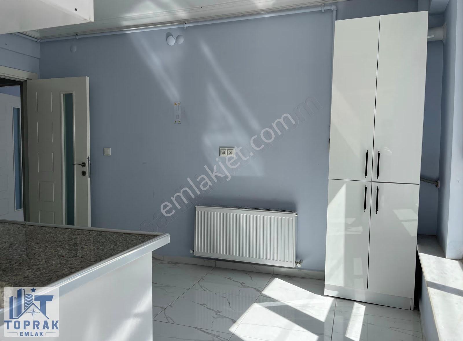 Toprak Emlaktan Şirintepe Mh Taşınmaya Hazır İskanlı Satılık 2+1 - Görsel 2
