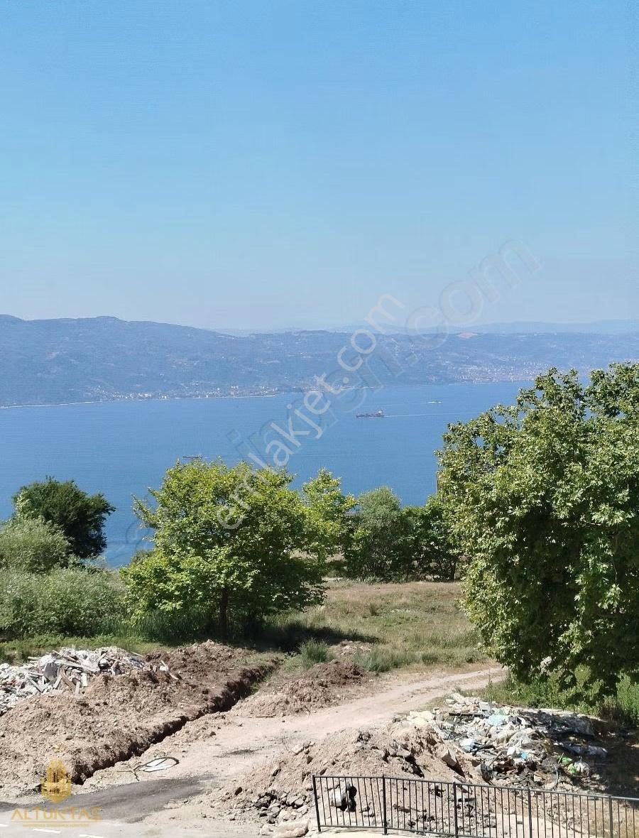 Körfez Y.ilimtepe Toki 4.etap Deniz Manzaralı 3+1 Kiralık