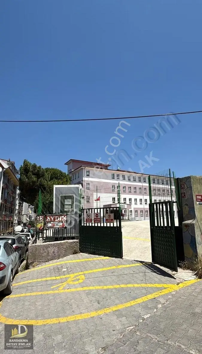 Bandırma Sunullah Mahallesin'de 2+1 Bahçeli Satılık Daire - Görsel 3
