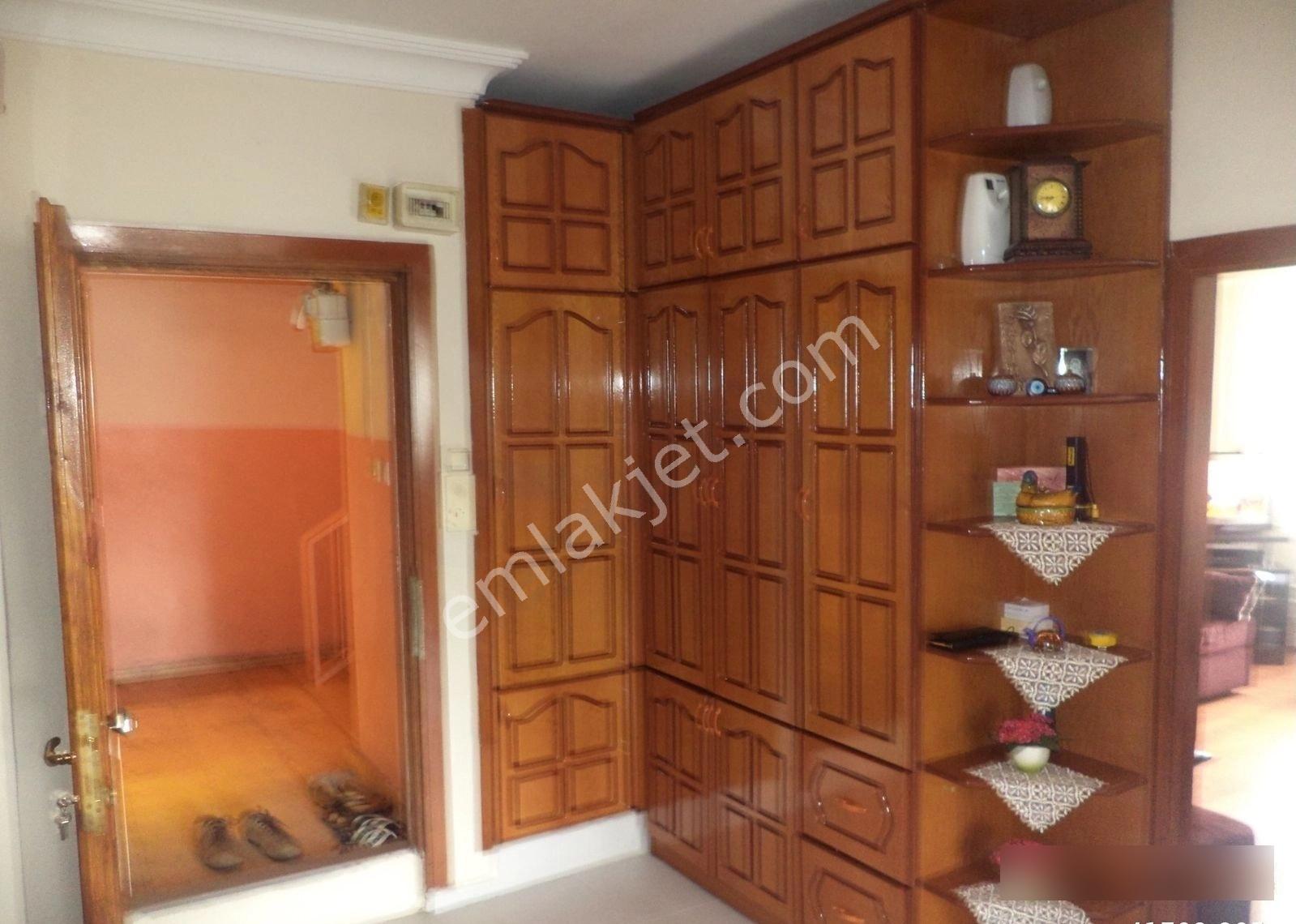 Değirmendere Yüzbaşılarda 1.nci Kat Merkezi Doğalgazlı 3+1 Kiralık Daire - Görsel 9